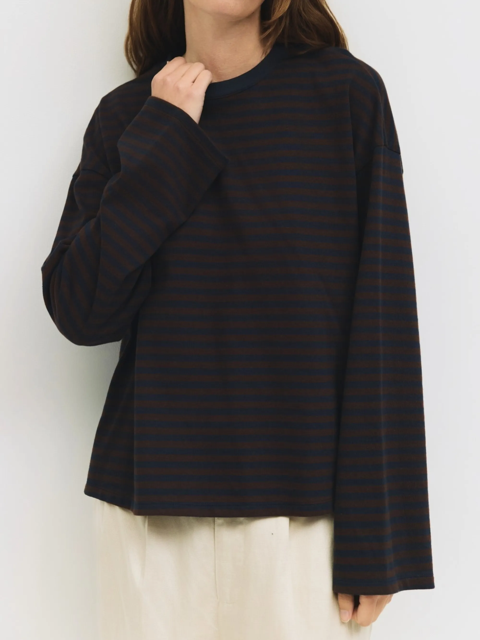Callahan Top | Brown Navy sold by CoutuKitsch