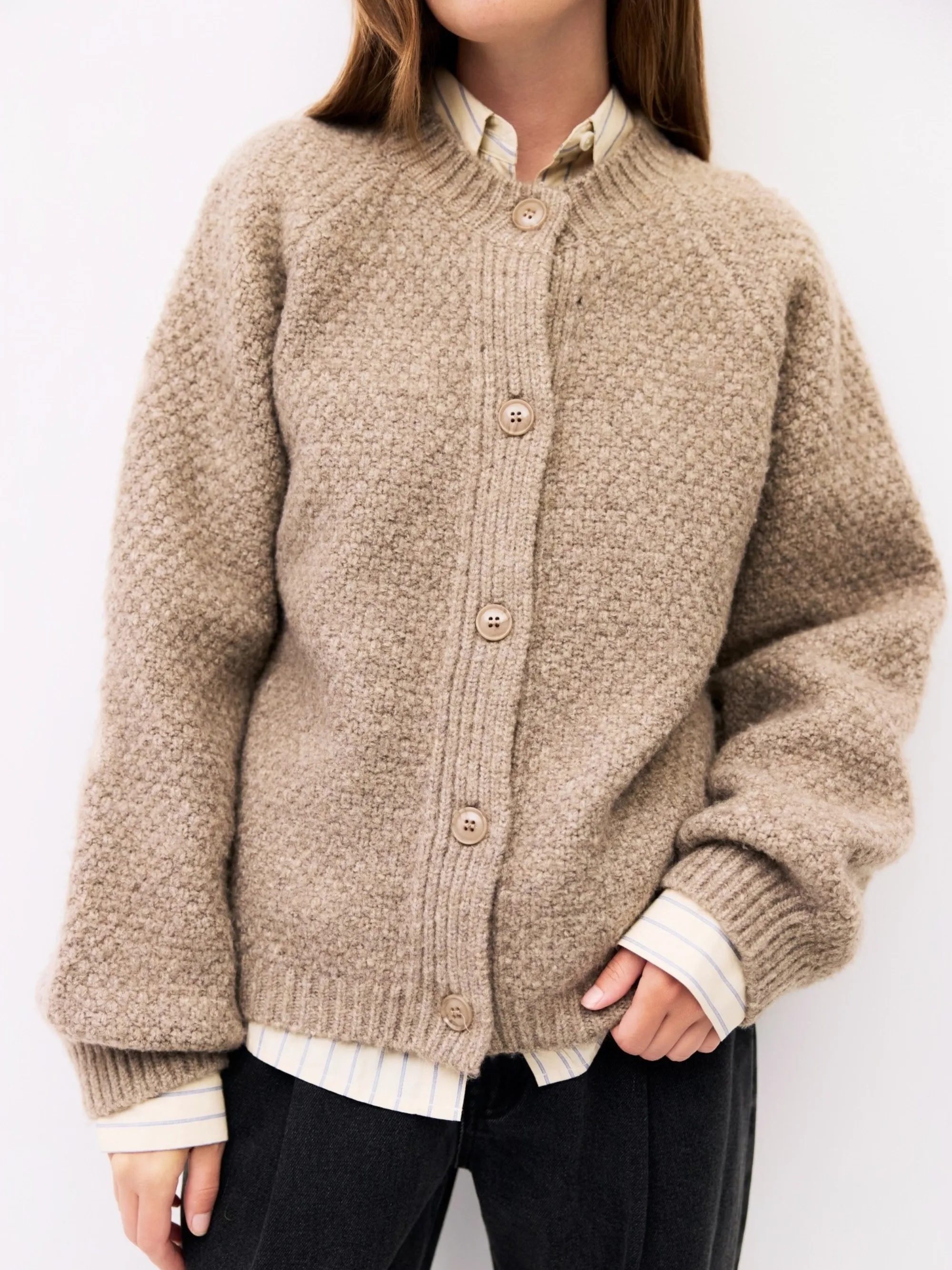 Juna Cardigan | Khaki sold by CoutuKitsch