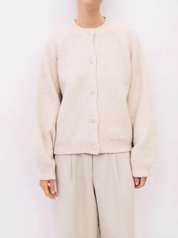 Juna Cardigan | Cream sold by CoutuKitsch
