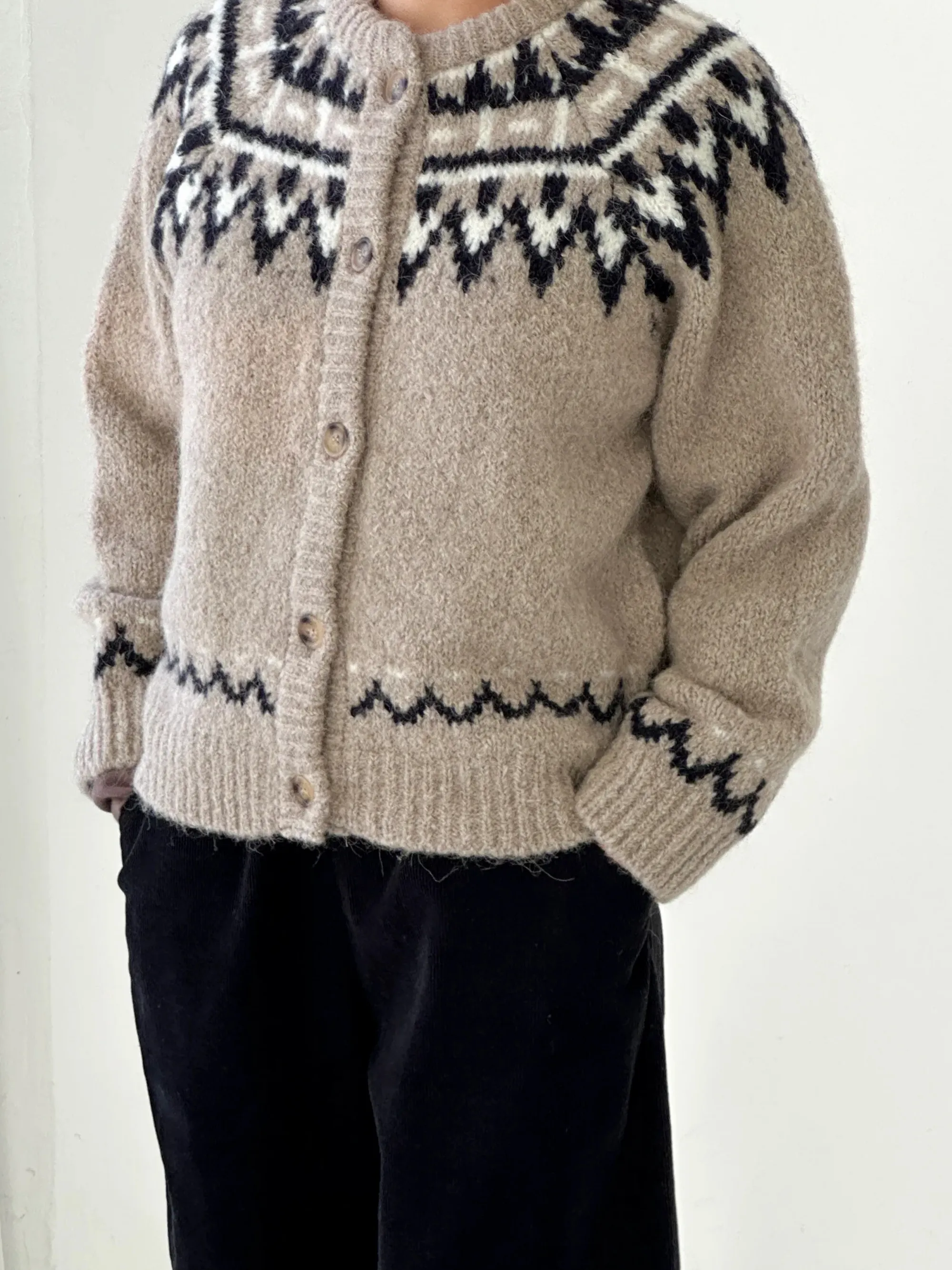 Alpaca Cabin Cardigan | Beige sold by CoutuKitsch product image thumbnail 2
