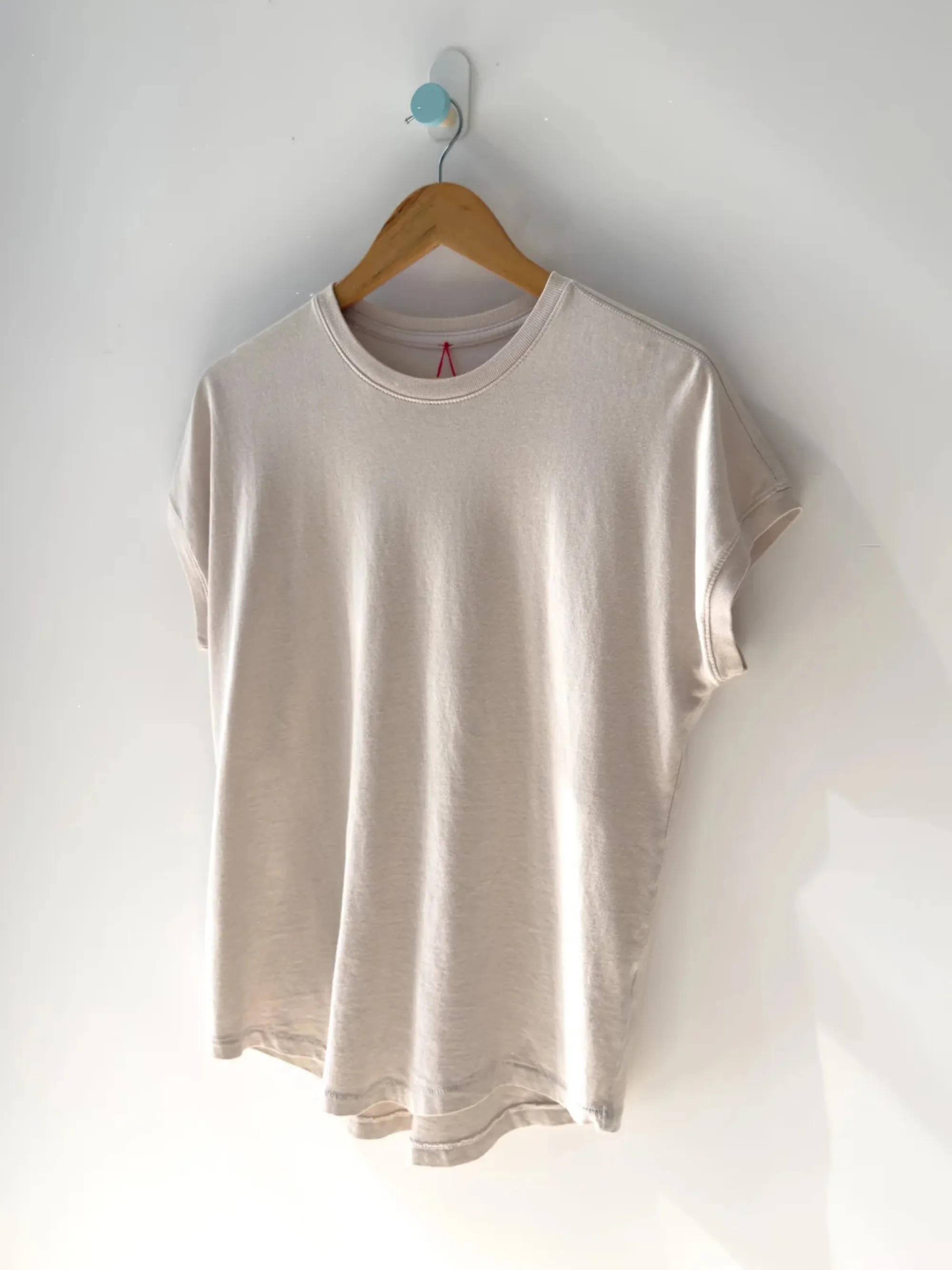 Ease Tee | Rice sold by CoutuKitsch