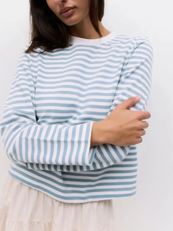 Kathleen Top | Blue Cream made by Mod Ref