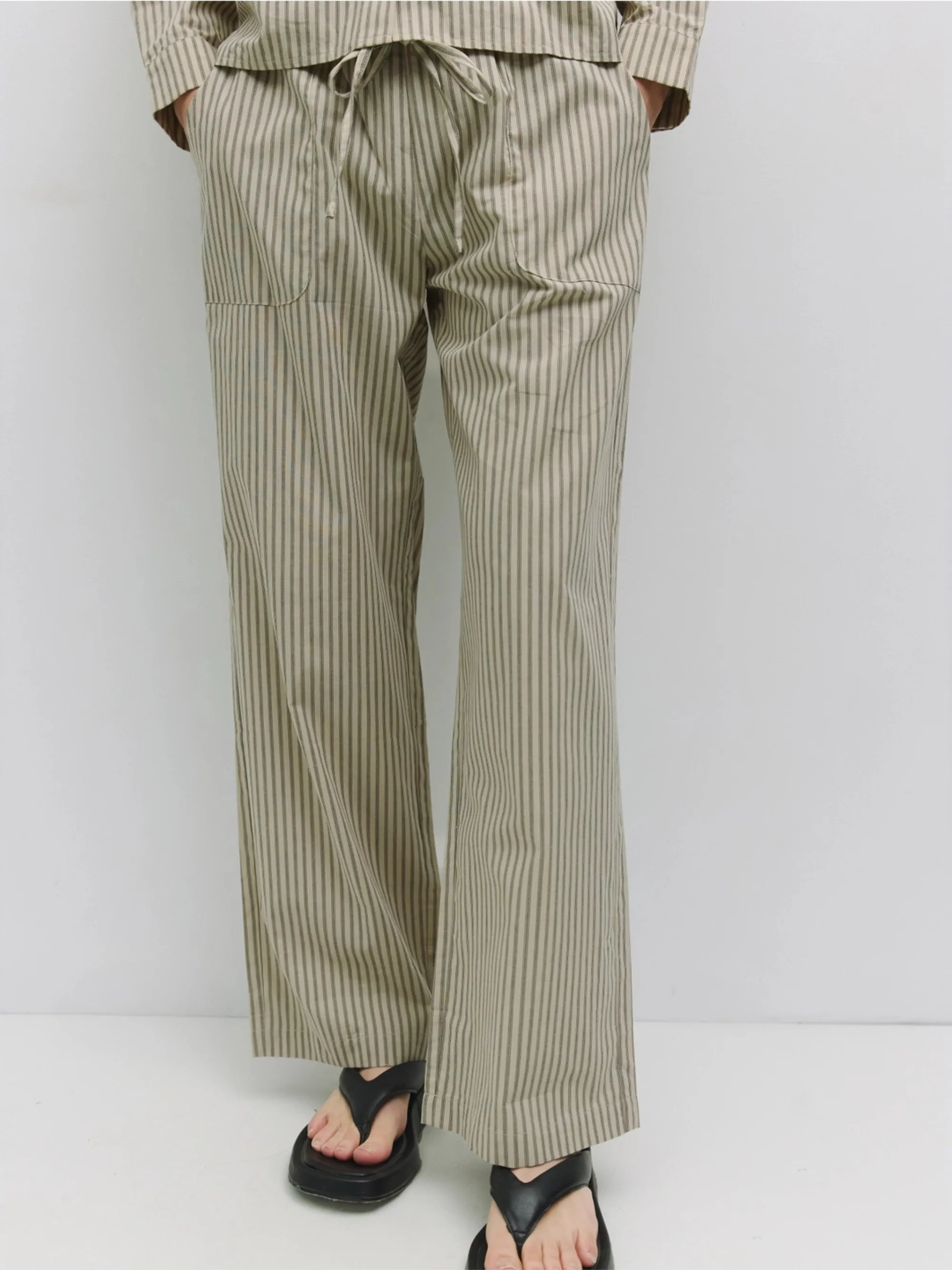 Dixon Pants | Beige sold by CoutuKitsch product image thumbnail 2