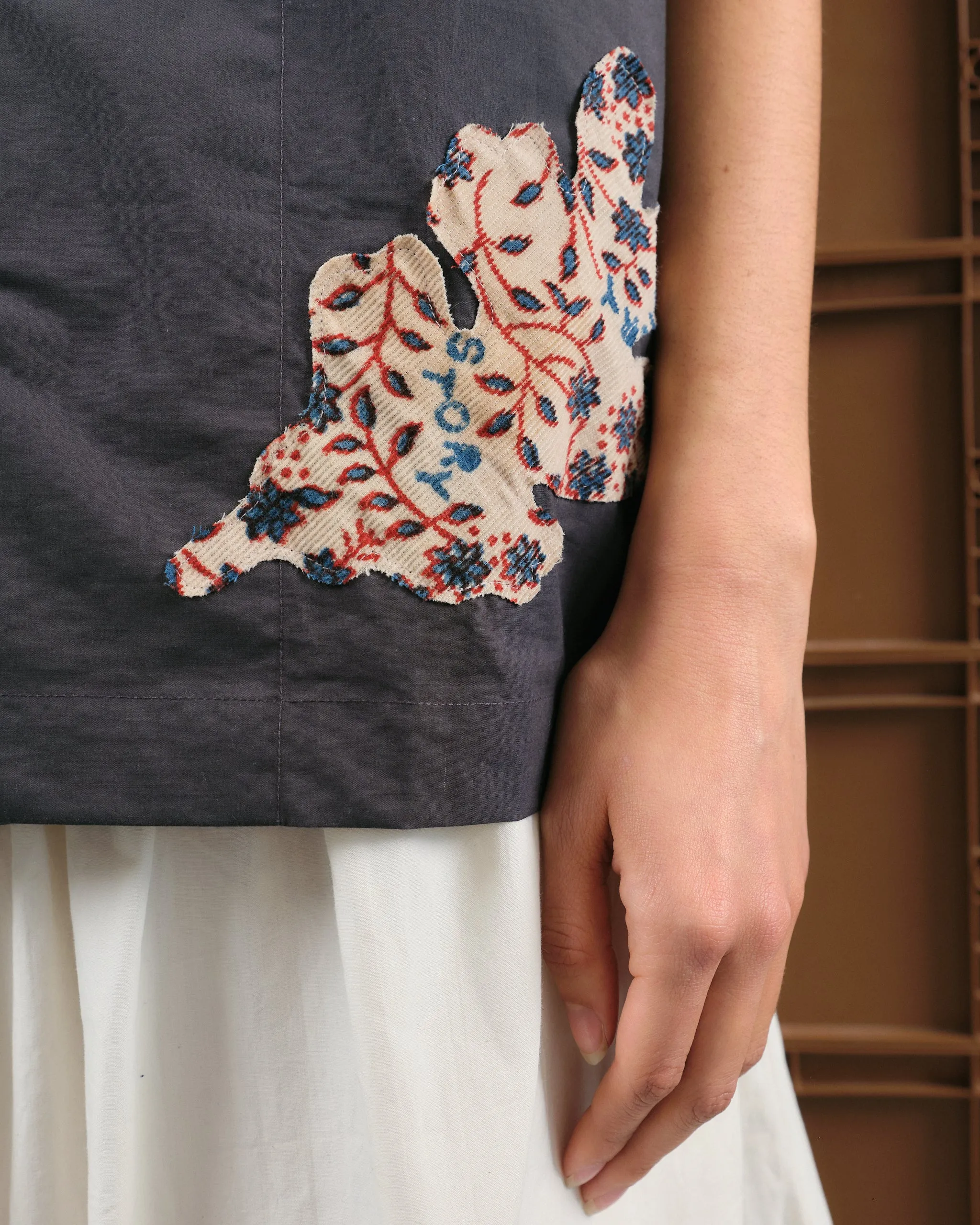 Greetings Shirt SS - Charcoal Leaf Scatter sold by Story Mfg. product image thumbnail 4