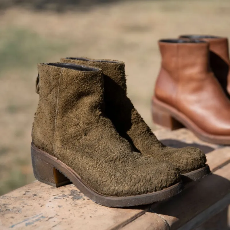 TEXAS 03 ROUGH SUEDE BOOTS – Moss sold by Punto Pigro