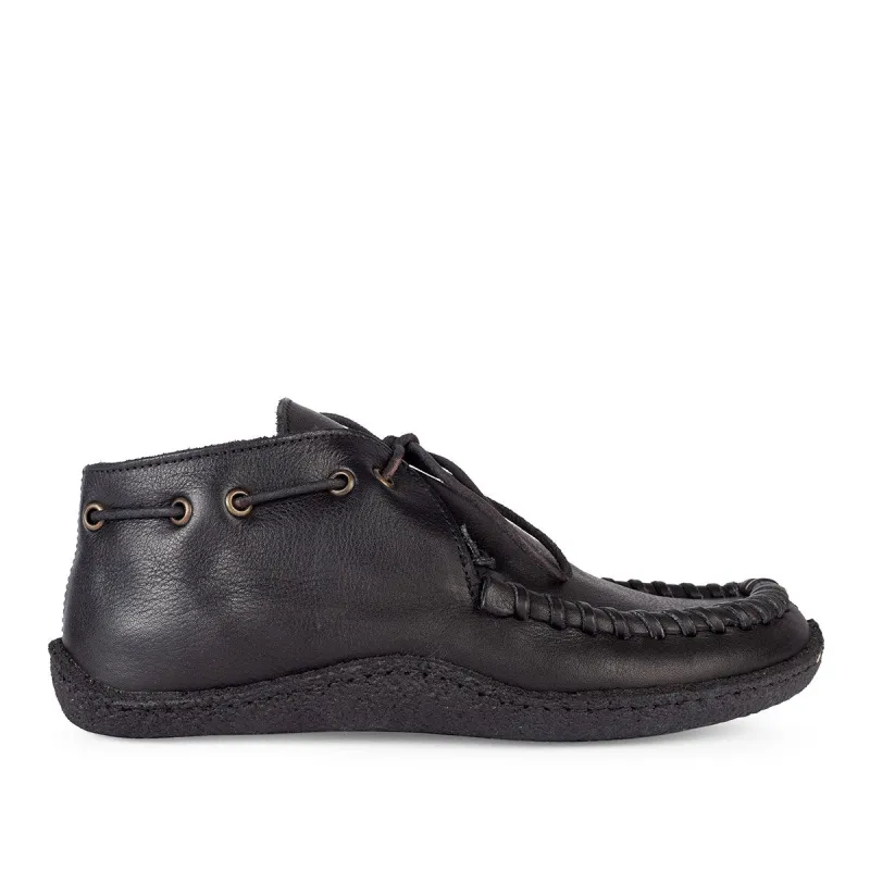 Nawayos – Black Opanka shoes sold by Punto Pigro