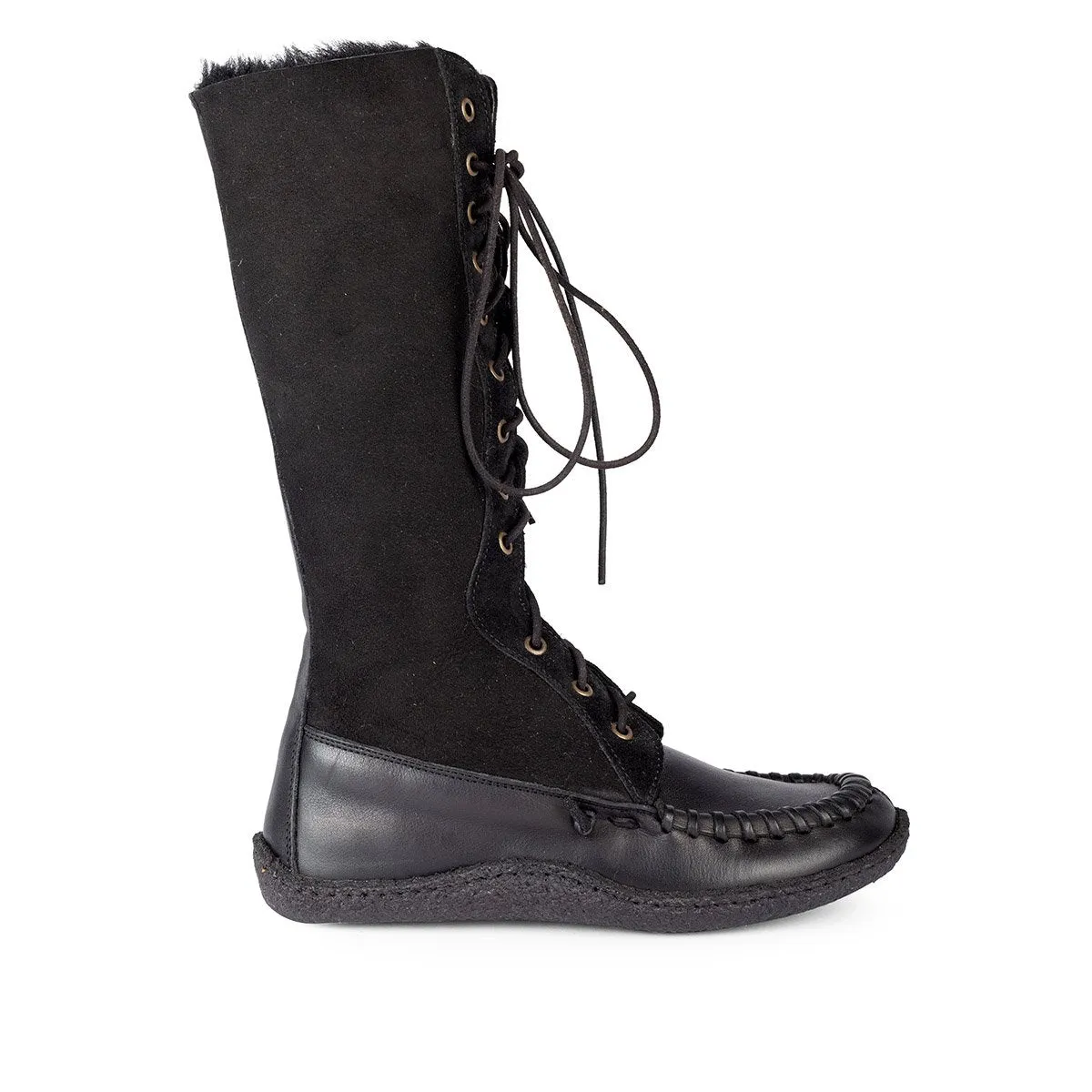Eschimese Black– Laced high boots sold by Punto Pigro