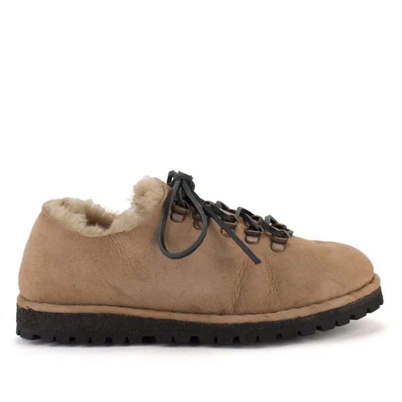 HAND 50 SAN CRISPINO FURRY– Beige sold by Punto Pigro