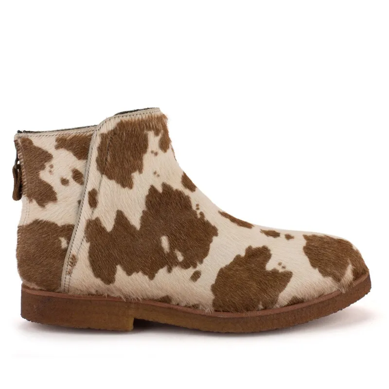 DRESS05 PONY ANKLE BOOTS – Cow sold by Punto Pigro