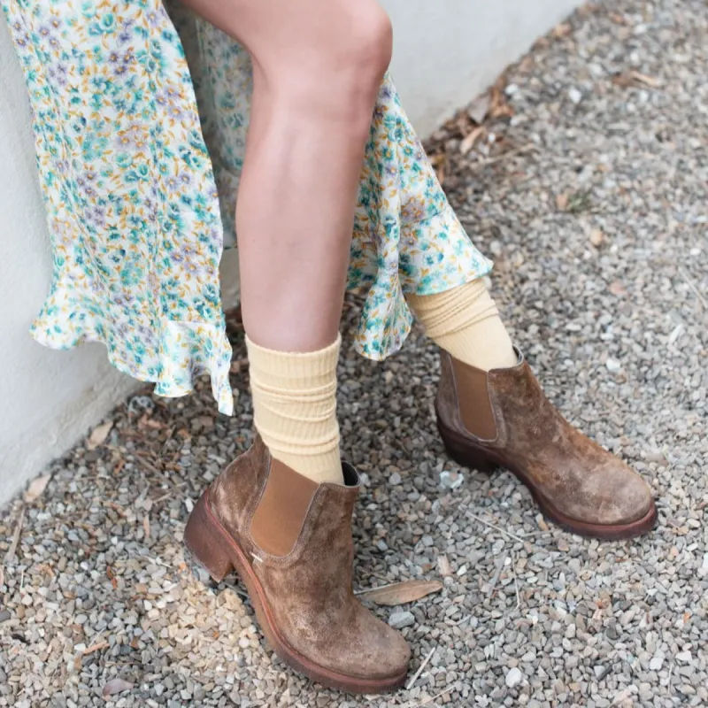 TEXAS02 SUEDE CHELSEA BOOTS – Wood sold by Punto Pigro