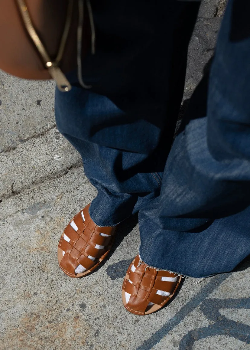 SAN 18 CREPE – Tan sold by Punto Pigro product image thumbnail 5