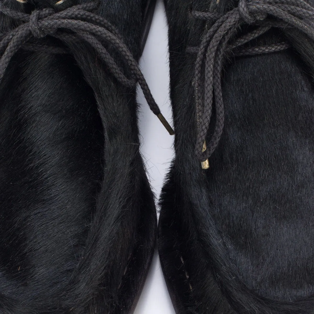 HAND 09 – Black Pony sold by Punto Pigro product image thumbnail 4