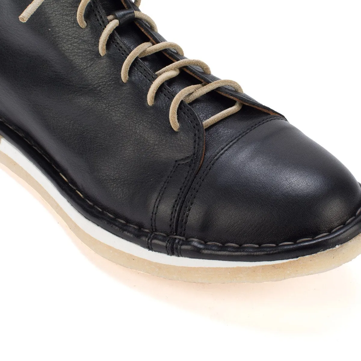 HAND 03 – Black sold by Punto Pigro product image thumbnail 5