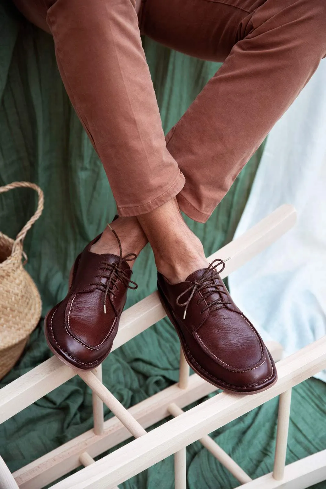 HAND 34 – Ebony sold by Punto Pigro product image thumbnail 2