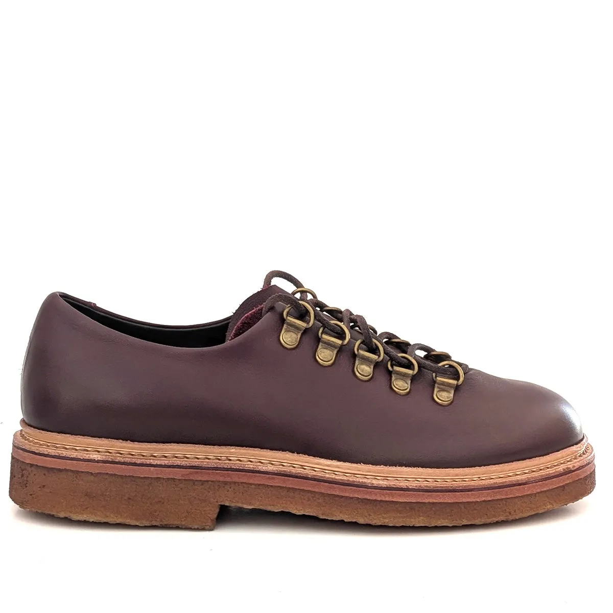 COLLEGE 50 - Low Hiking-Inspired Shoe sold by Punto Pigro