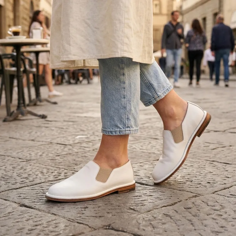 HAND 14 - Leather Slip-On made by Punto Pigro