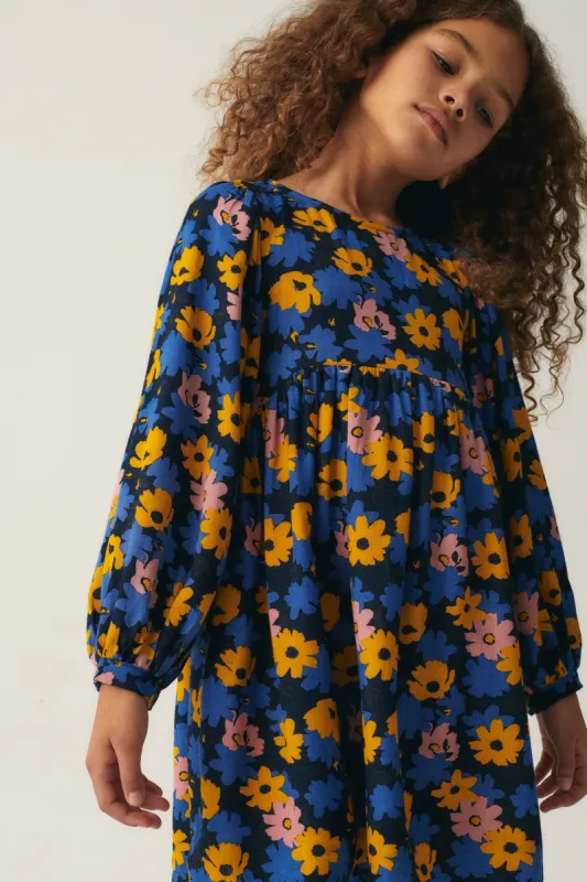 Vestido corto de niña con estampado floral sold by Compania Fantasica