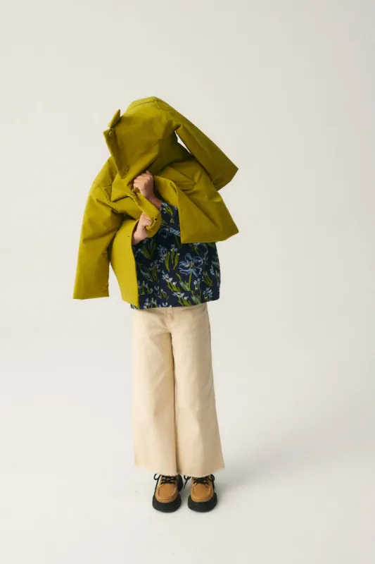 Jeans de niña rectos blancos sold by Compania Fantasica