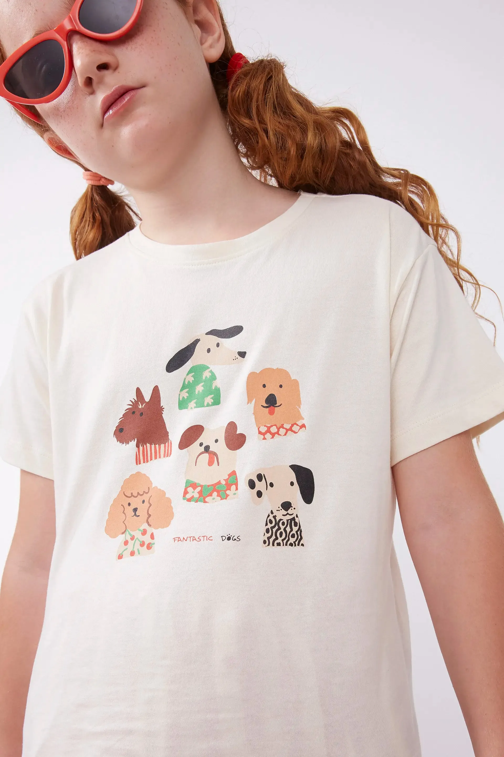 Camiseta unisex estampado de perros sold by Compania Fantasica product image thumbnail 3