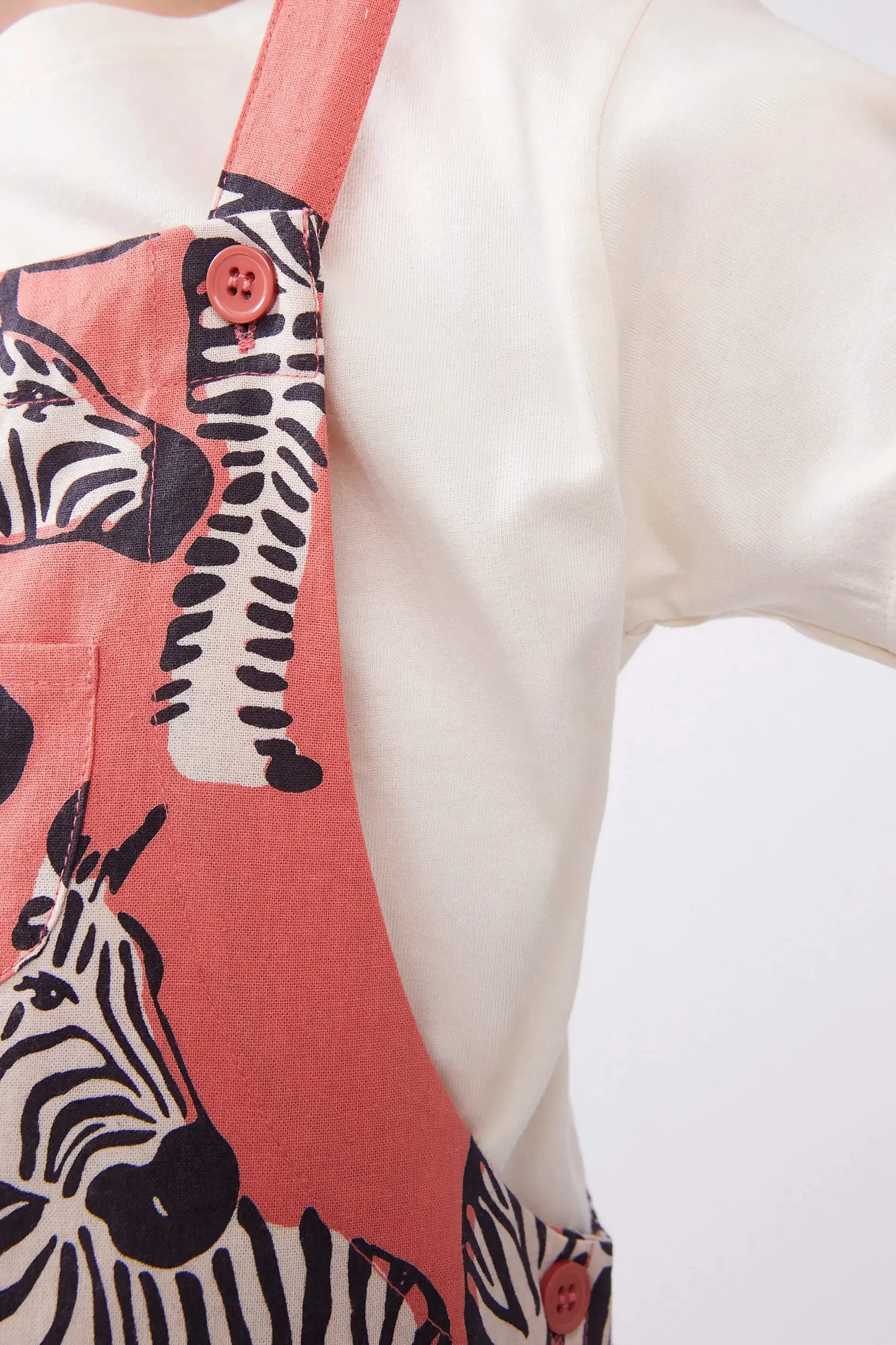 Pichi de niña estampado Safari sold by Compania Fantasica product image thumbnail 3