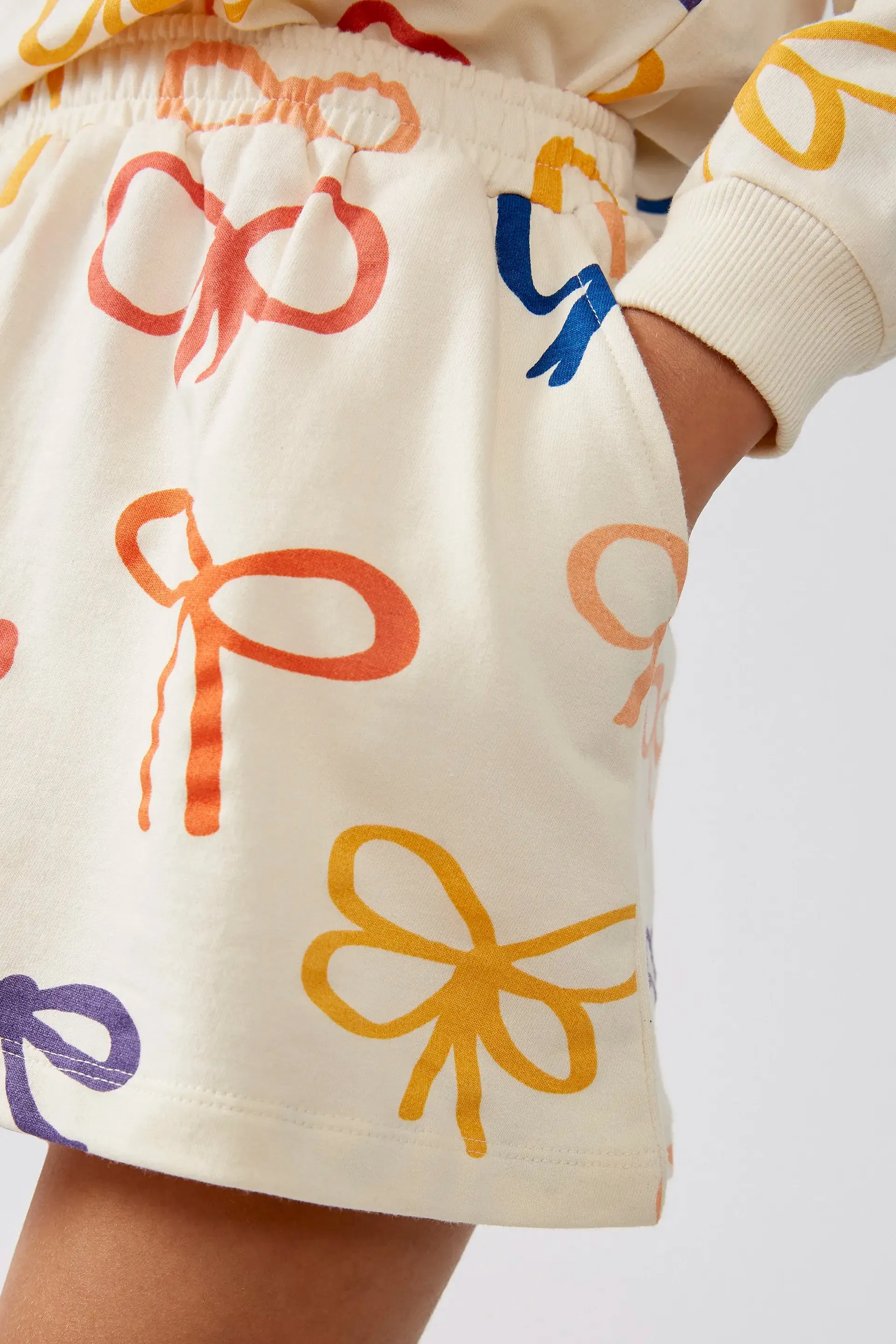 Falda corta de niña estampado de lazos sold by Compania Fantasica product image thumbnail 3