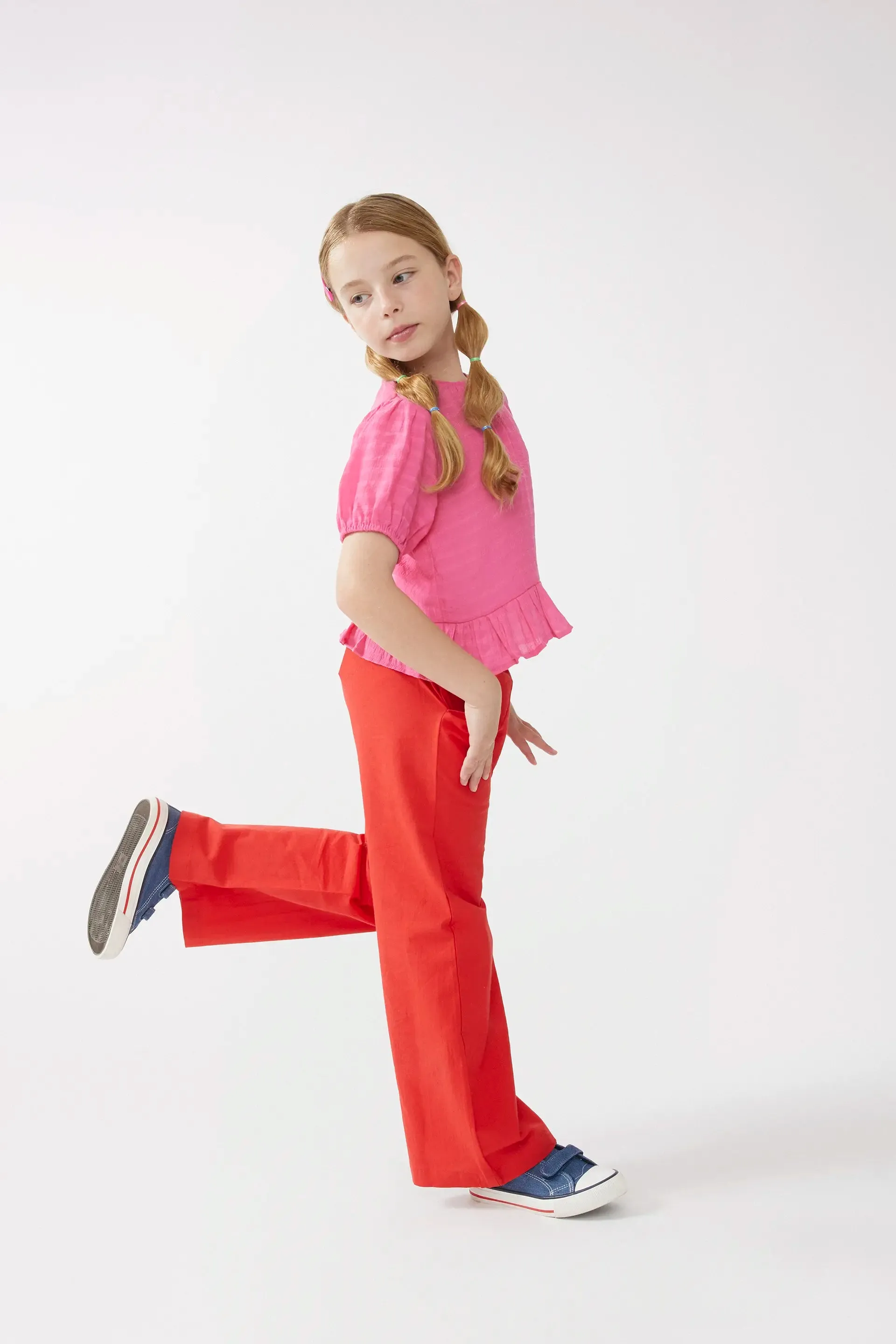 Top de niña volante rosa sold by Compania Fantasica