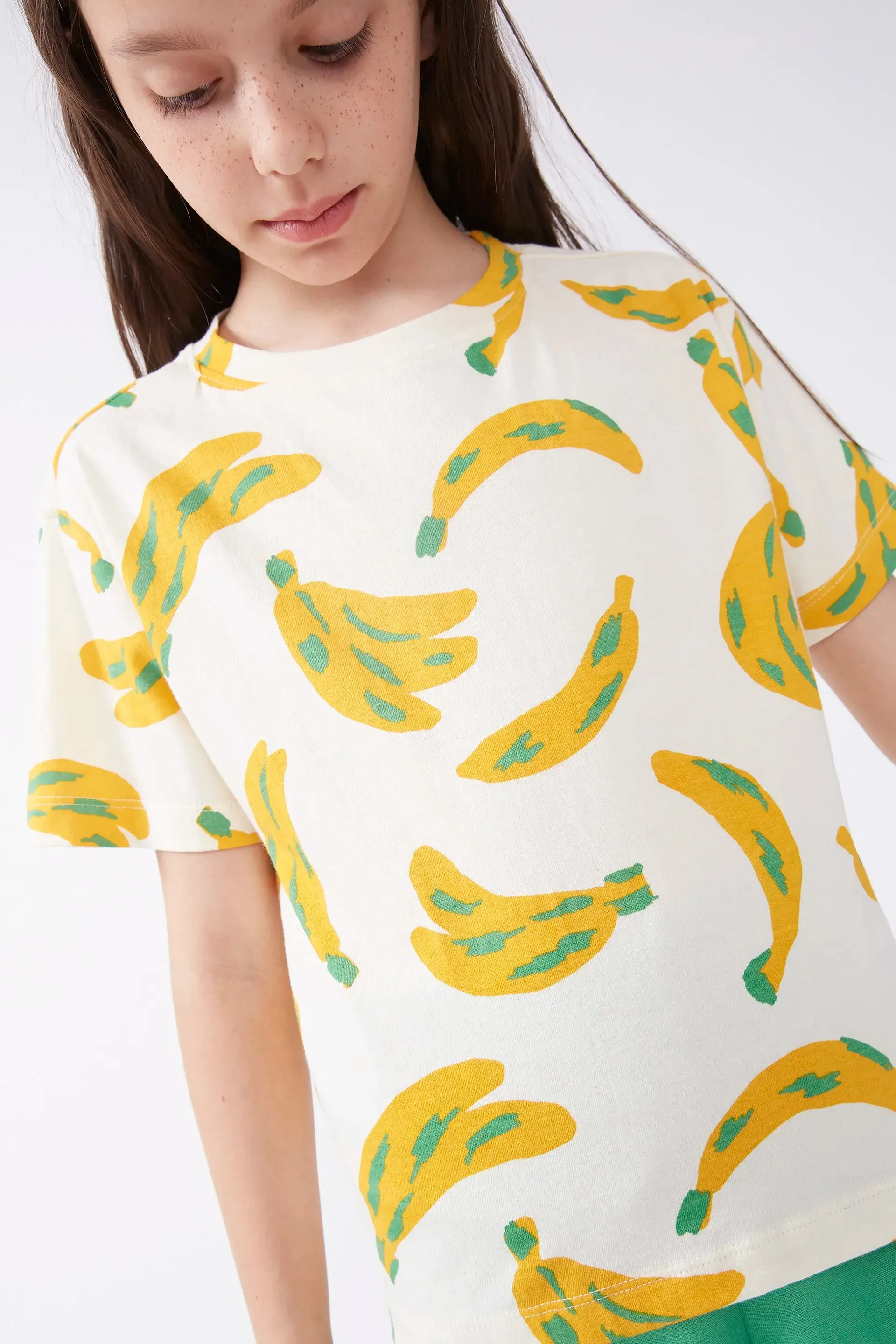Camiseta unisex print bananas sold by Compania Fantasica product image thumbnail 3