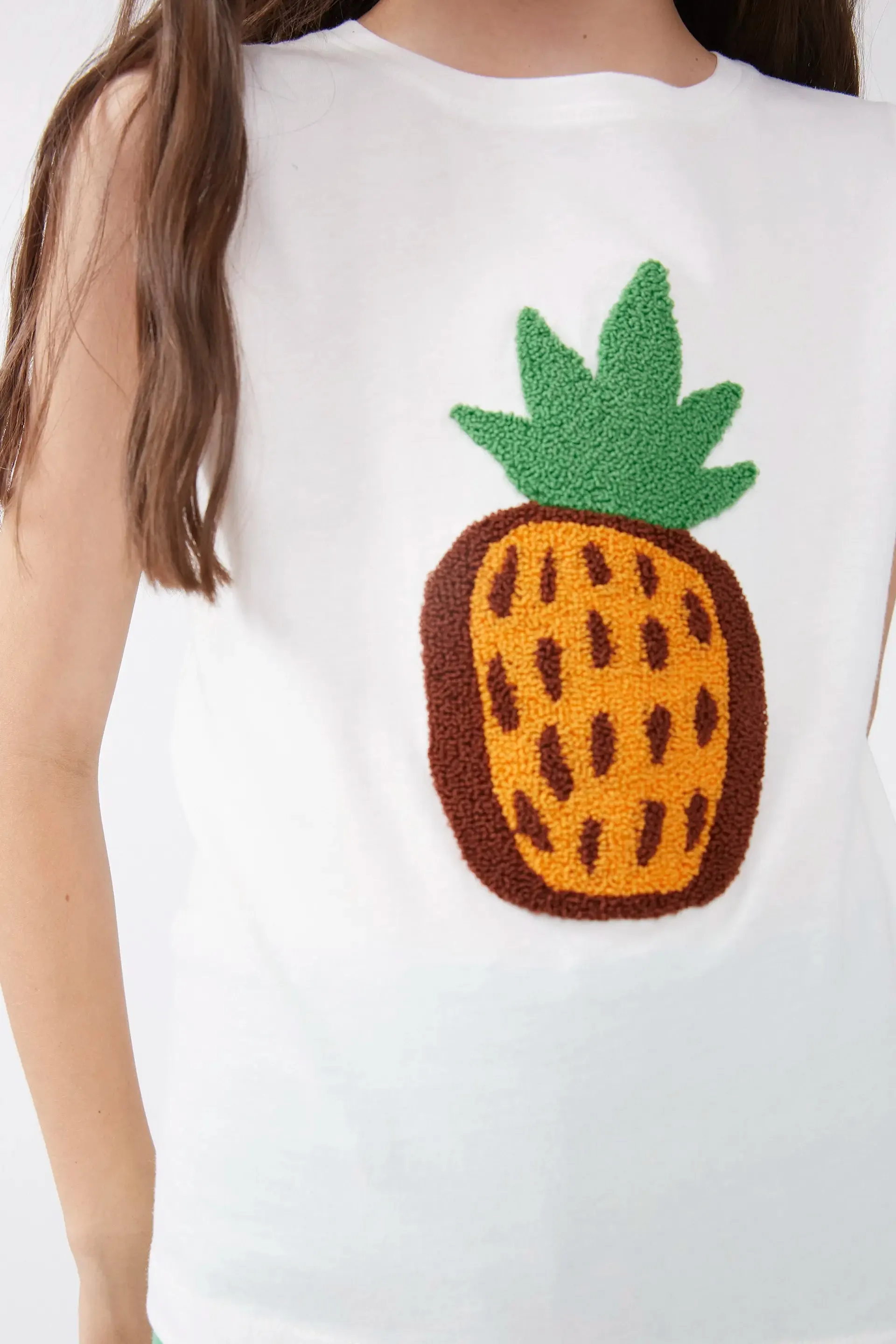 Camiseta unisex print de piña sold by Compania Fantasica product image thumbnail 3