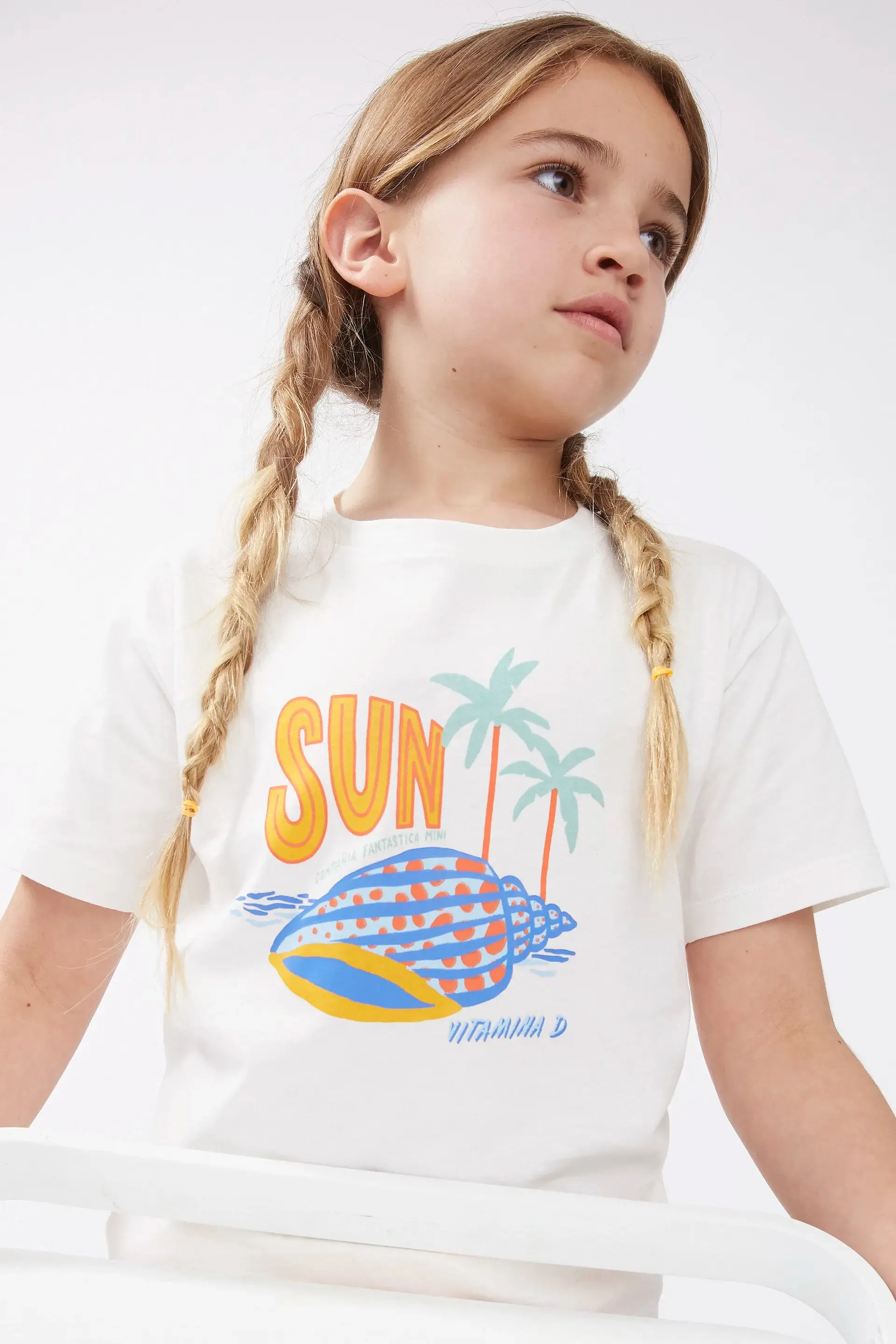 Camiseta unisex print verano sold by Compania Fantasica product image thumbnail 4