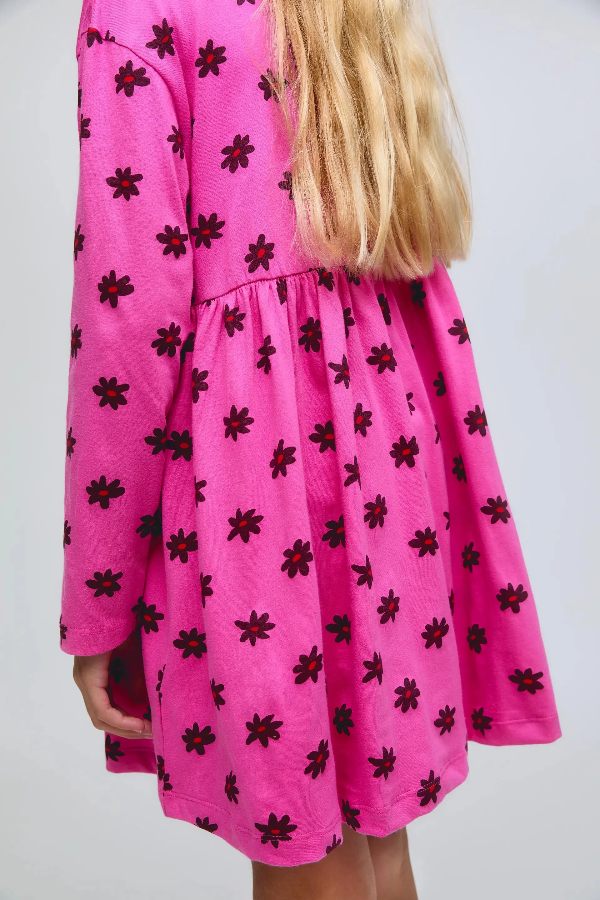 Vestido corto de niña en color rosa estampado Daisy. sold by Compania Fantasica product image thumbnail 3