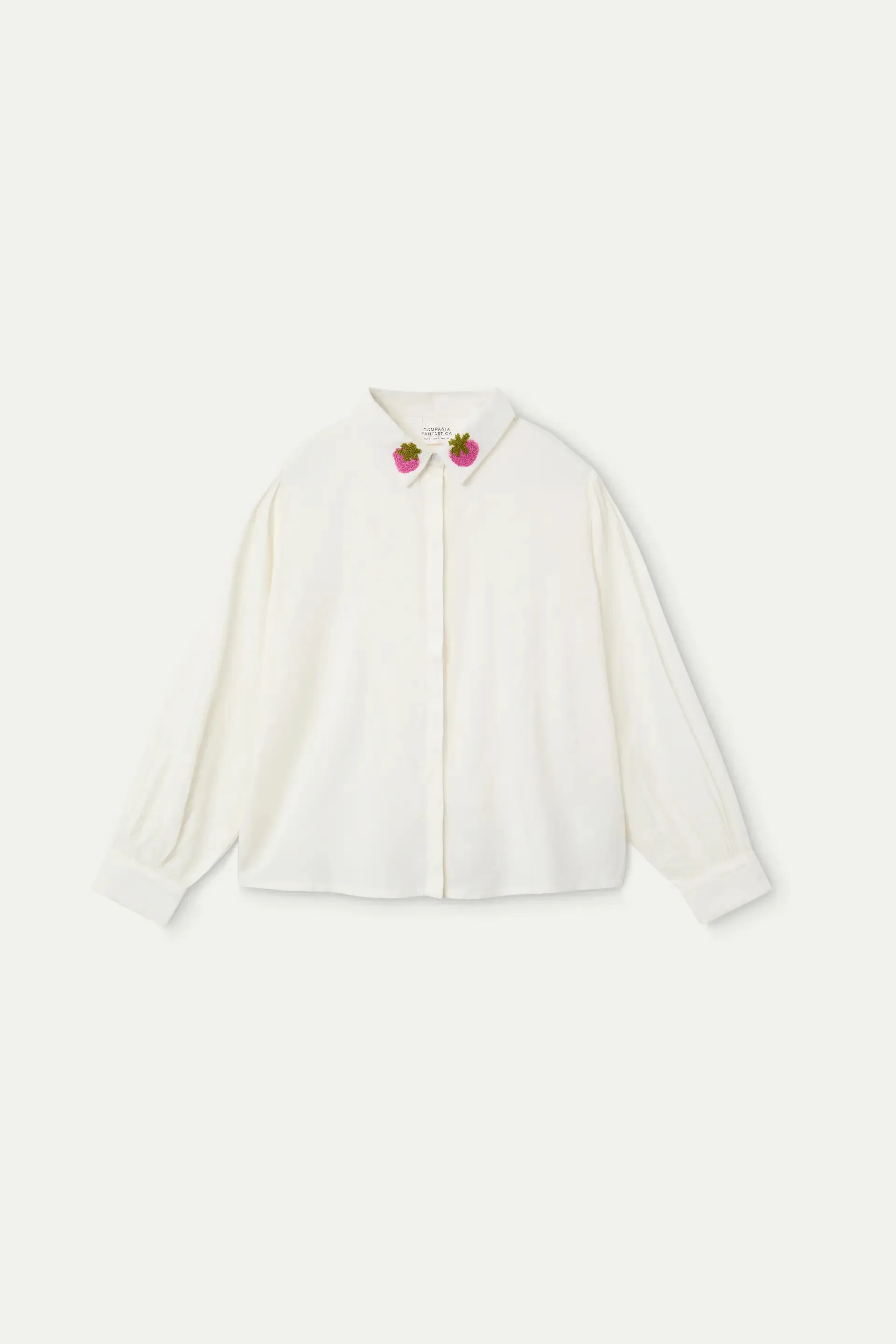 Camisa blanca de niña con cuello bordado de fresas. sold by Compania Fantasica product image thumbnail 2