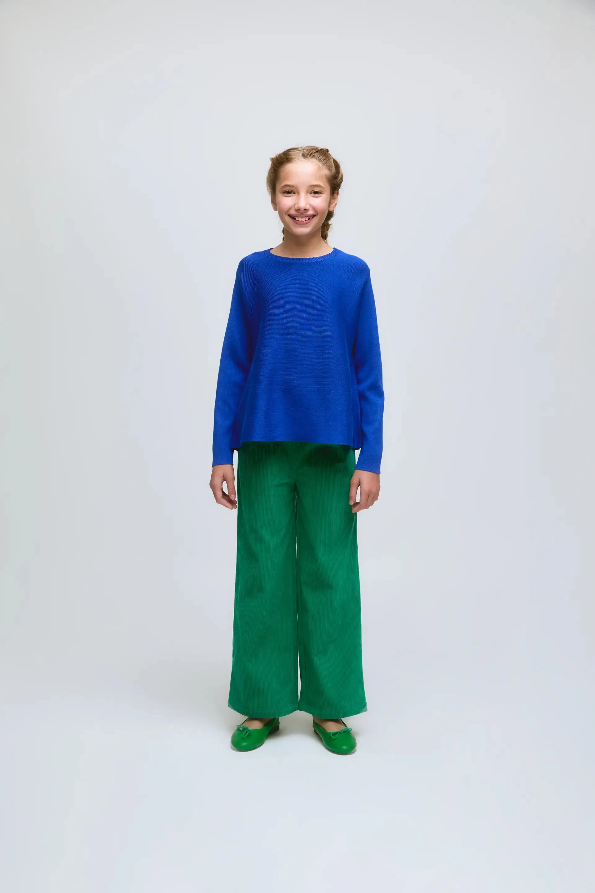 Jersey de niña punto fino y manga larga azul sold by Compania Fantasica