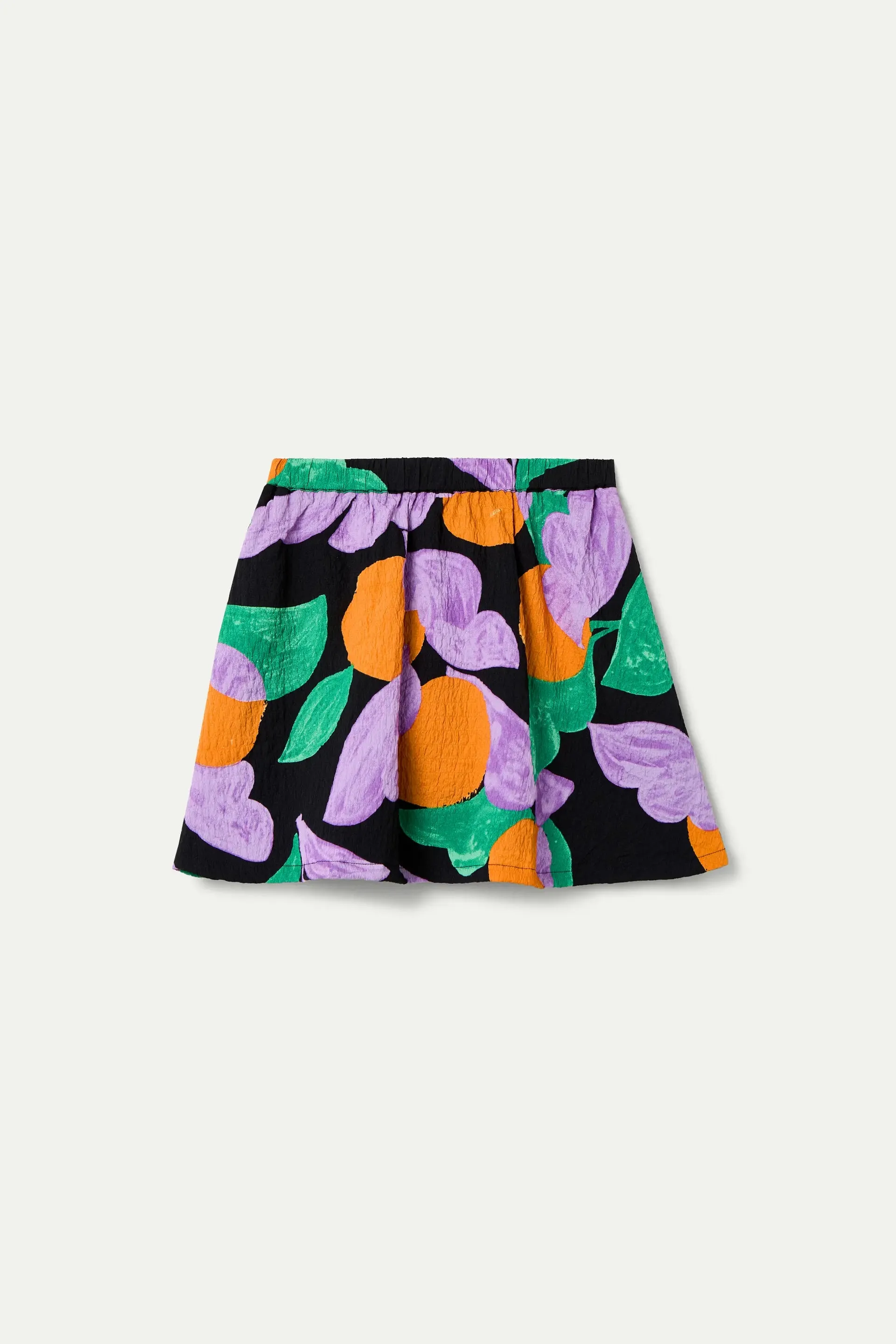 Falda corta de niña con estampado de frutas Apricot sold by Compania Fantasica product image thumbnail 2