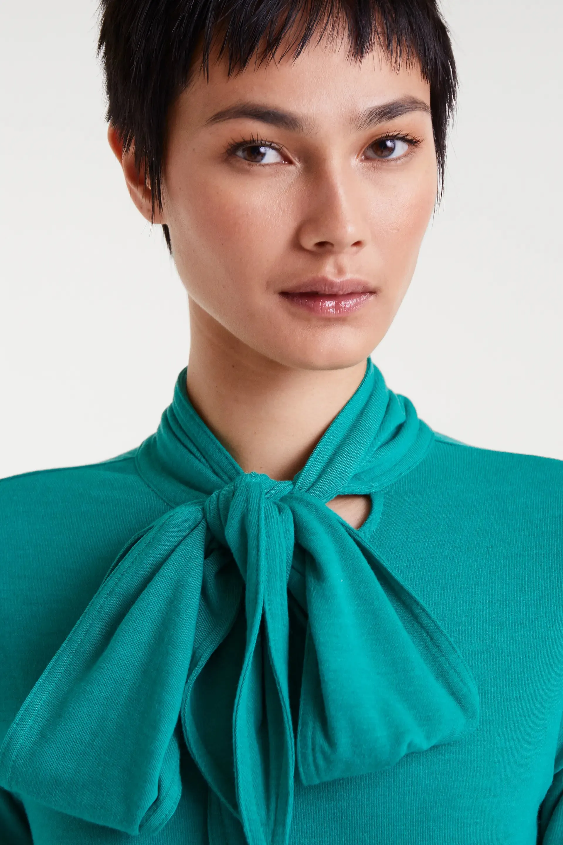 Camiseta lazada manga larga verde sold by Compania Fantasica product image thumbnail 4