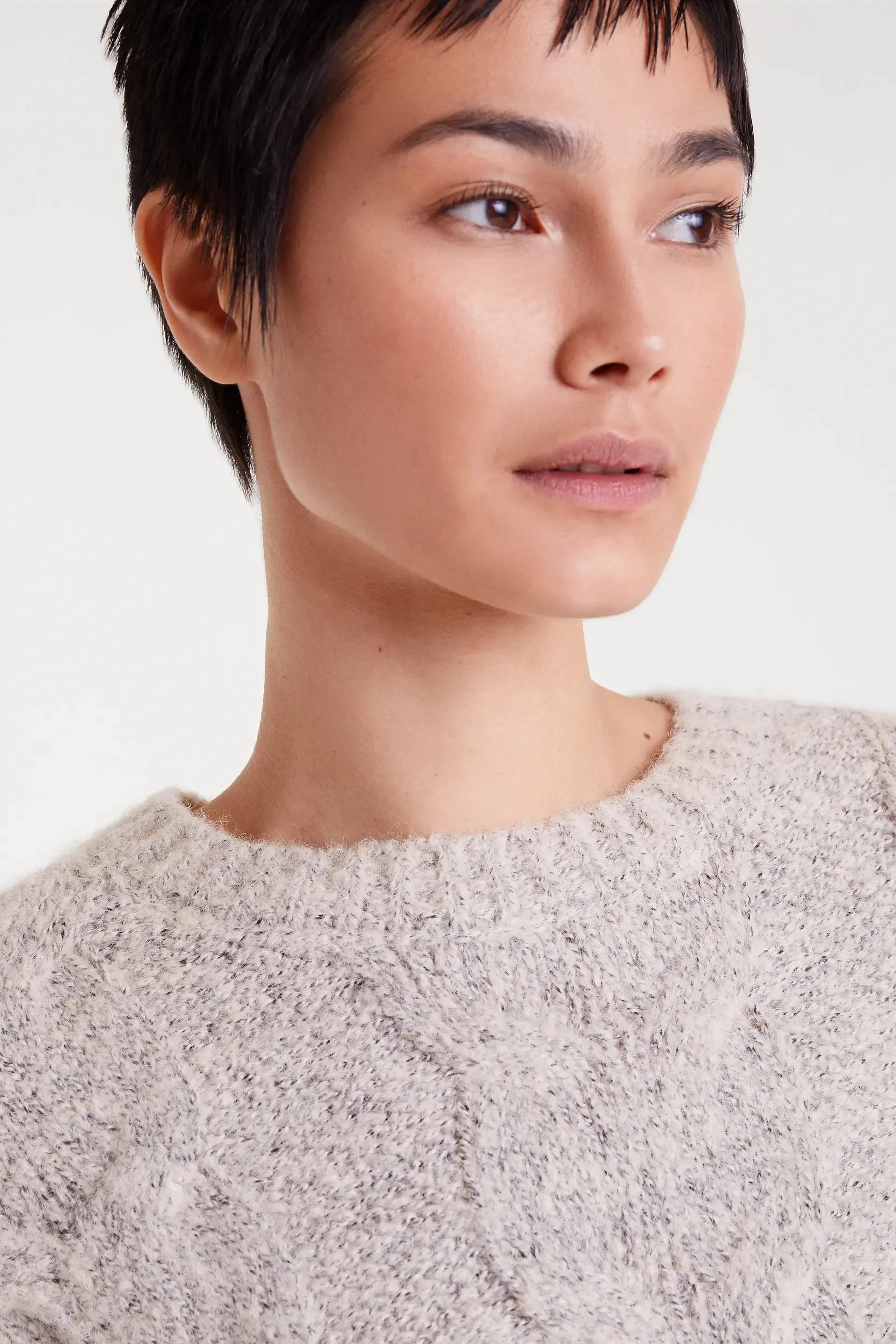 Jersey de punto encadenado blanco sold by Compania Fantasica product image thumbnail 4