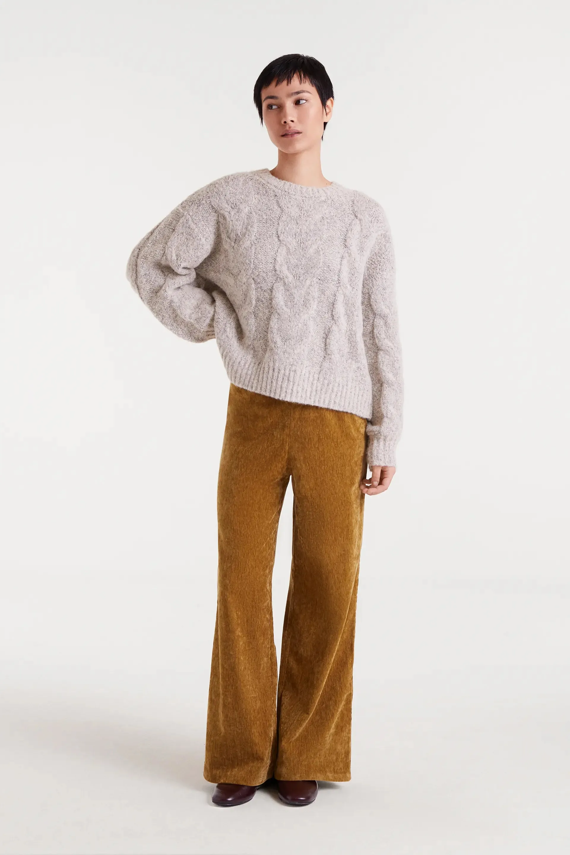 Jersey de punto encadenado blanco sold by Compania Fantasica product image thumbnail 5