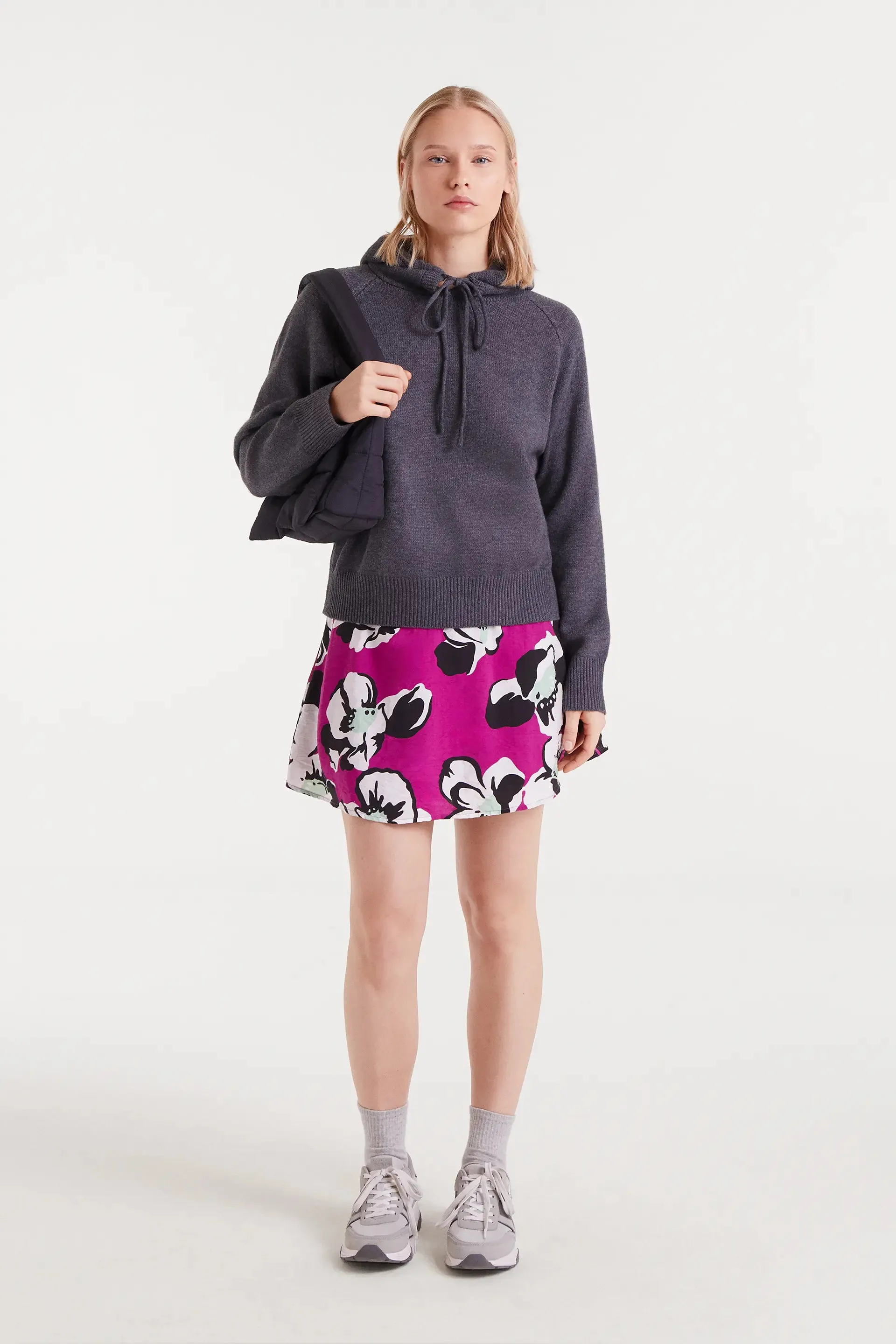 Jersey sudadera punto fino gris sold by Compania Fantasica product image thumbnail 5