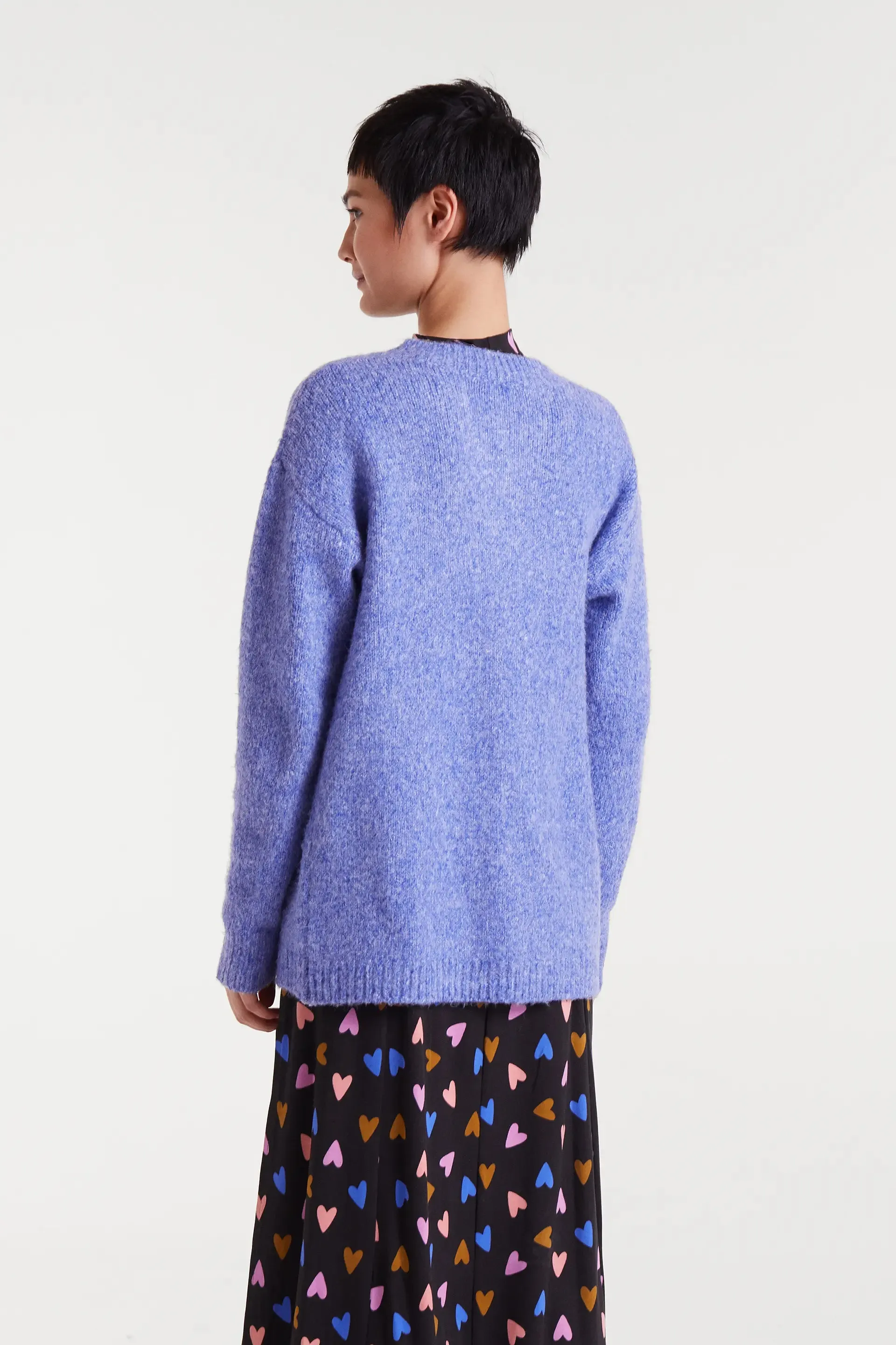 Cárdigan de punto fino morado sold by Compania Fantasica product image thumbnail 3