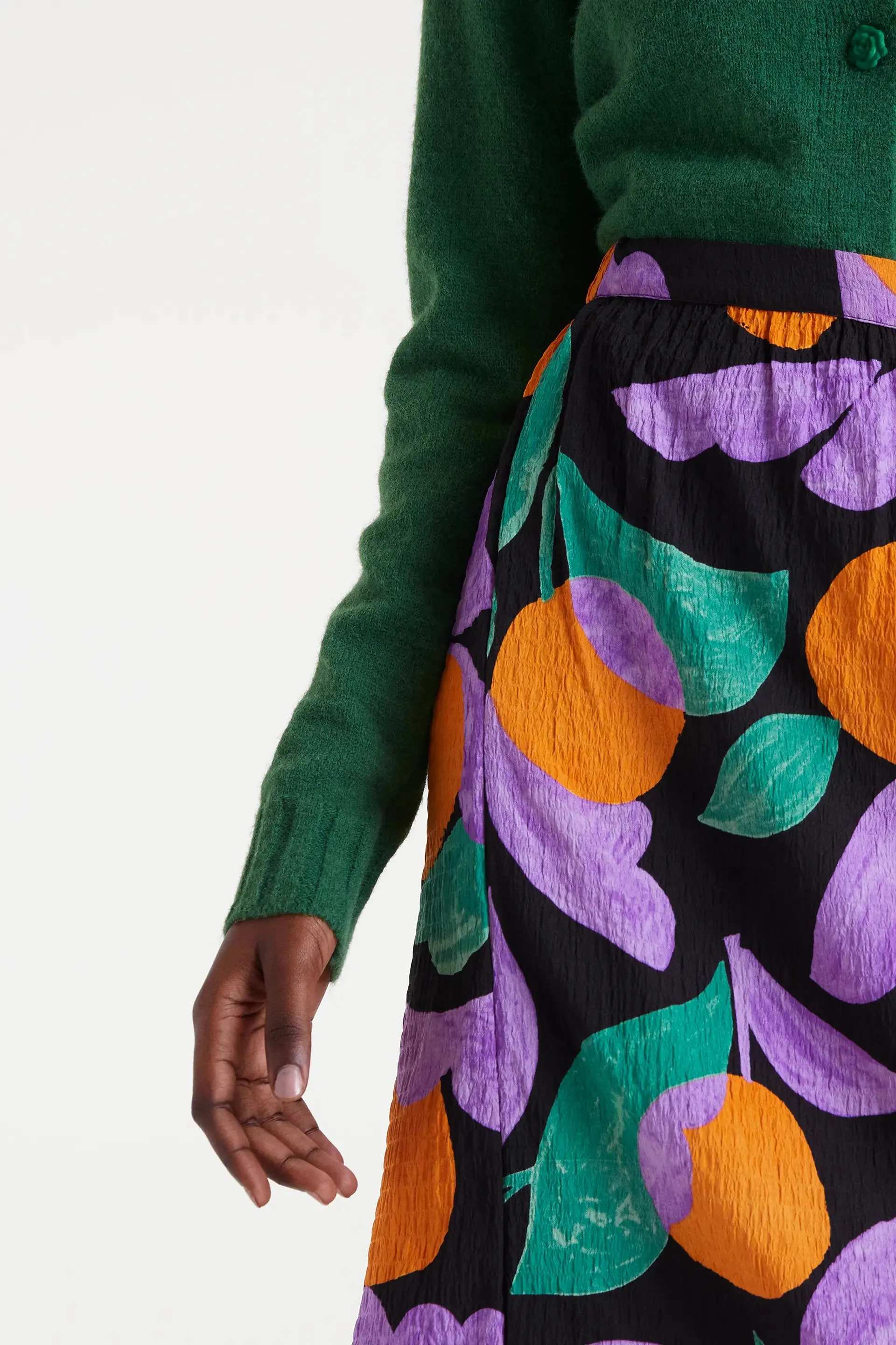 Falda midi con estampado Apricot sold by Compania Fantasica product image thumbnail 4