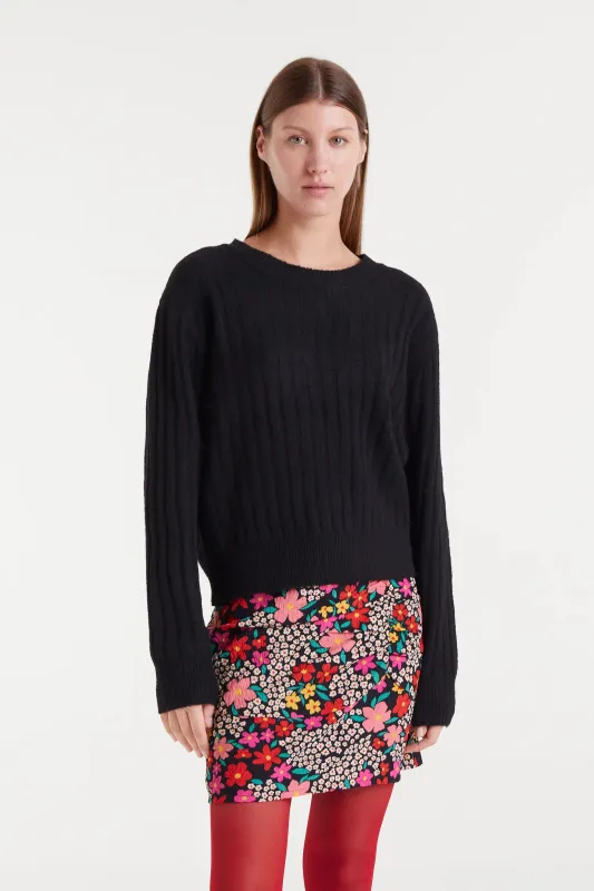 Jersey de punto con rayas negro sold by Compania Fantasica