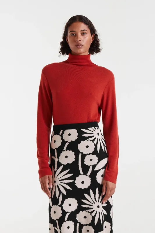 Top de punto fino óxido sold by Compania Fantasica