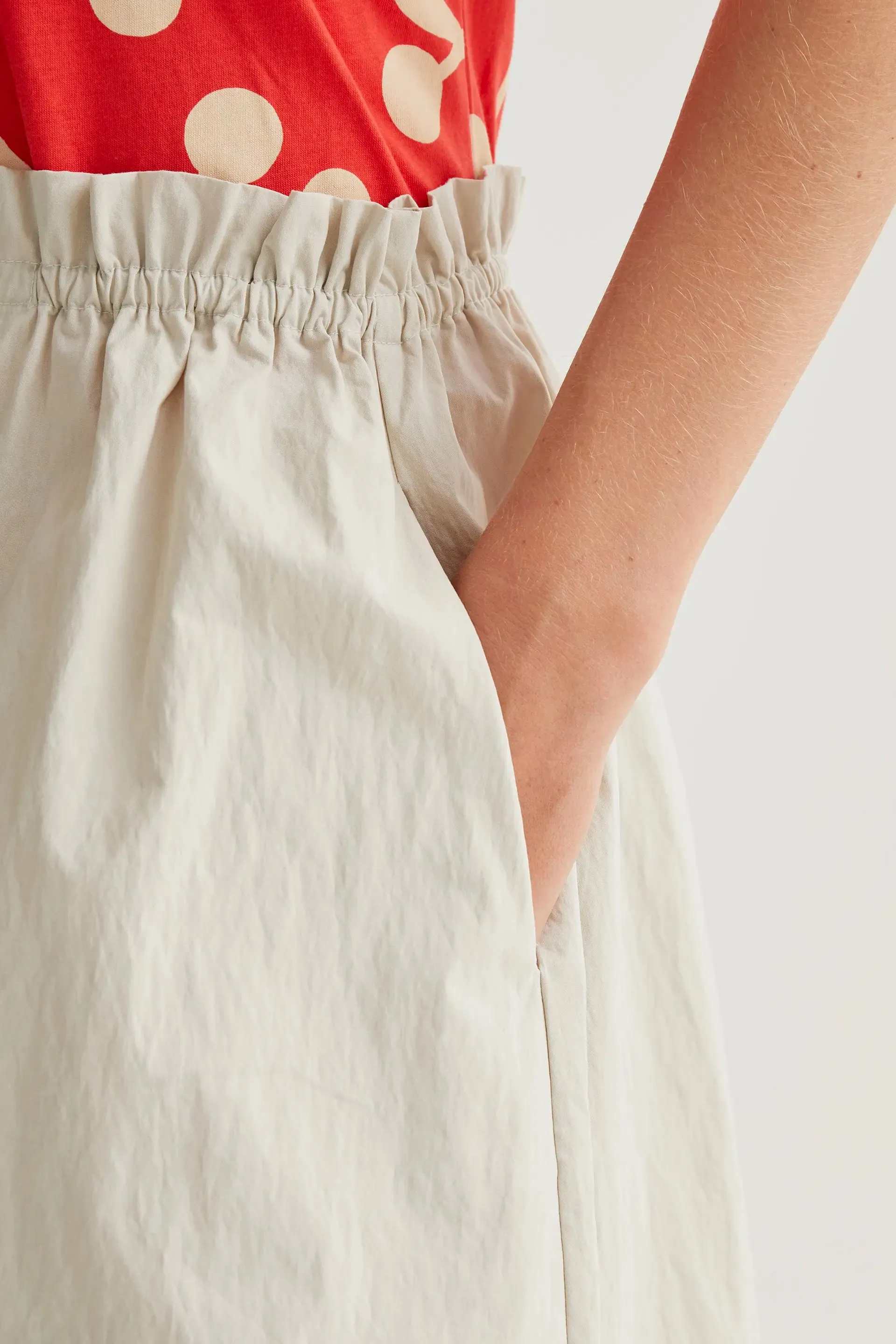 Falda midi blanco roto sold by Compania Fantasica product image thumbnail 4