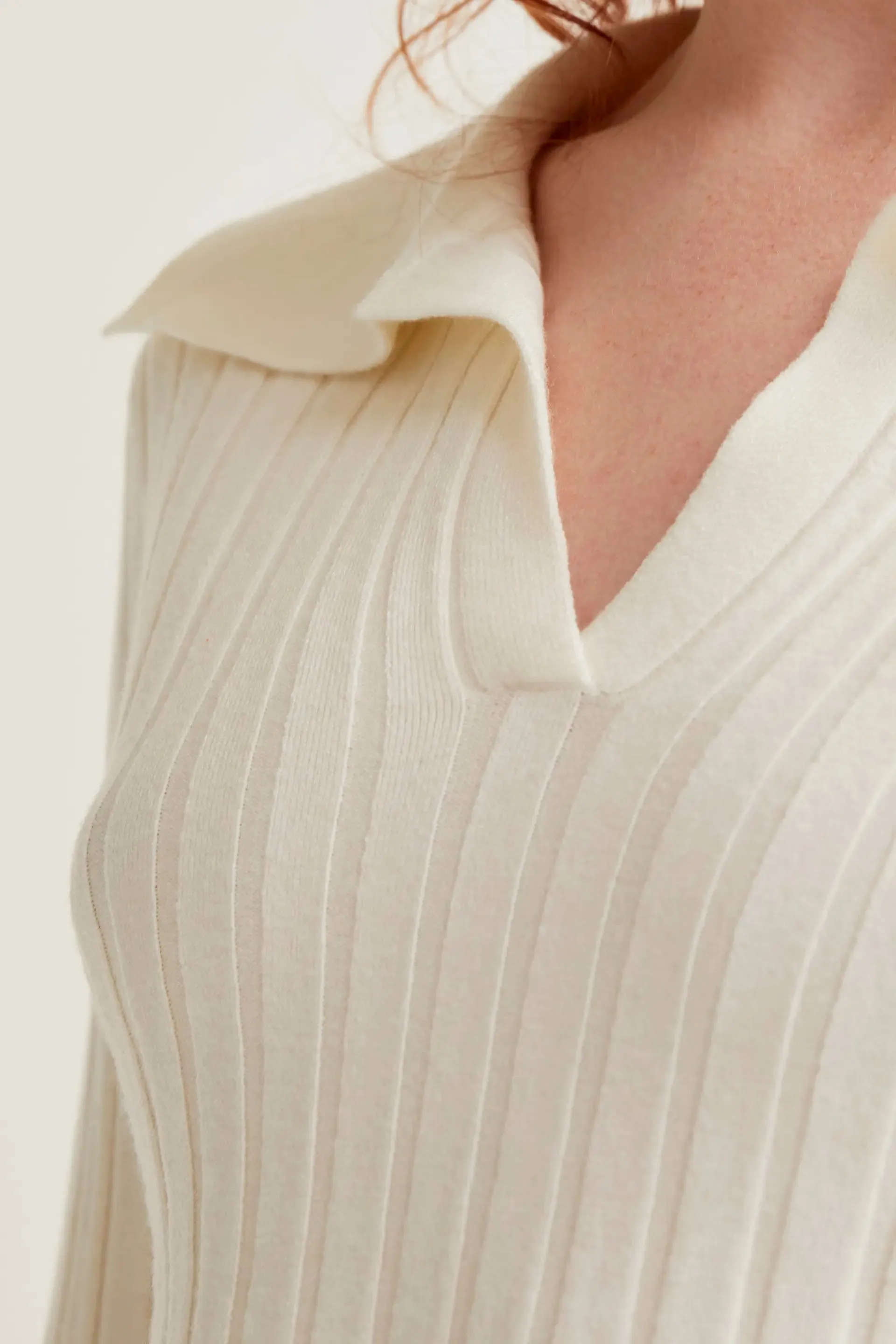 Jersey de punto blanco roto sold by Compania Fantasica product image thumbnail 4