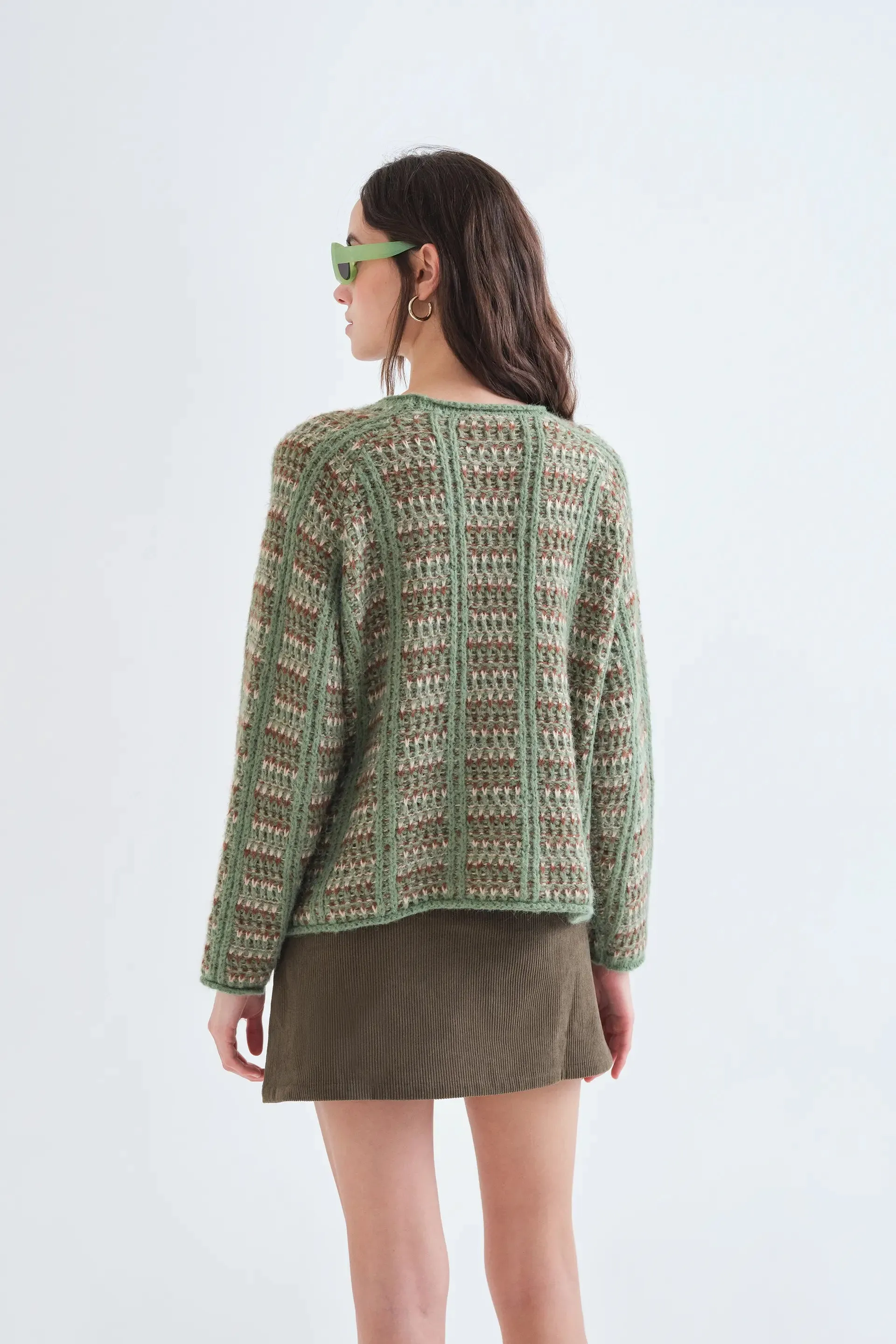 Jersey punto verde con detalles bordados sold by Compania Fantasica product image thumbnail 2