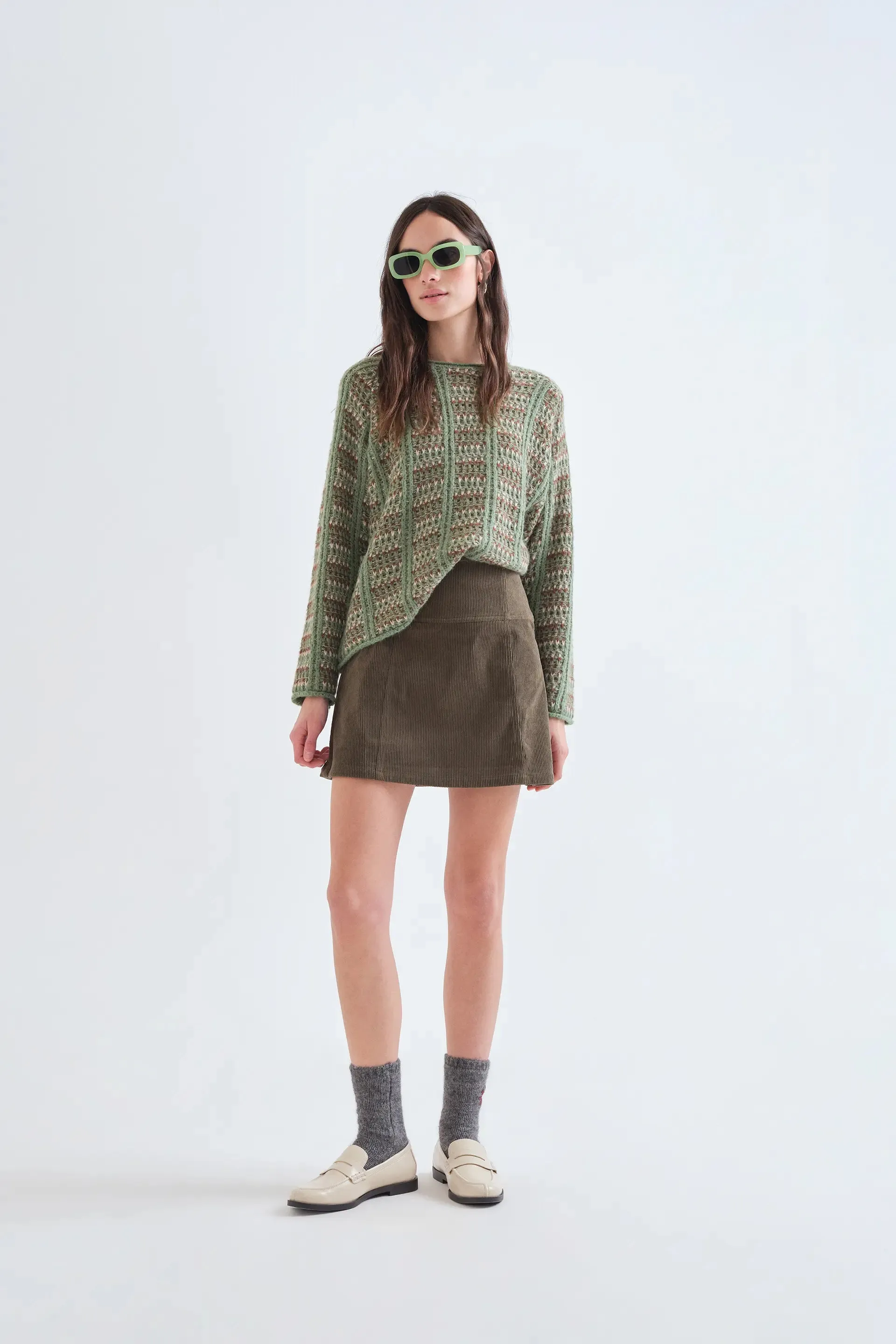 Jersey punto verde con detalles bordados sold by Compania Fantasica product image thumbnail 4