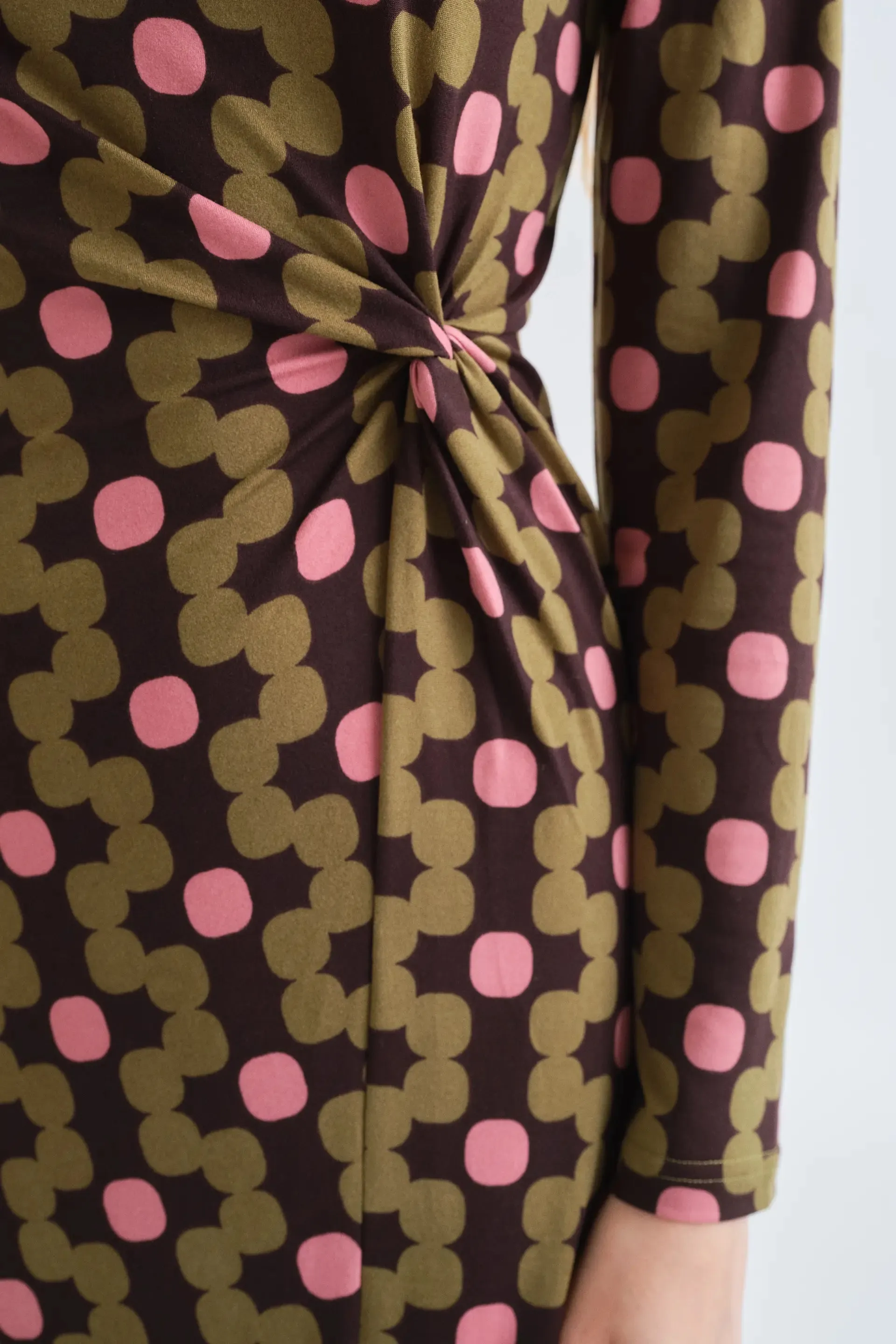 Vestido midi con estampado Aberdeen sold by Compania Fantasica product image thumbnail 3
