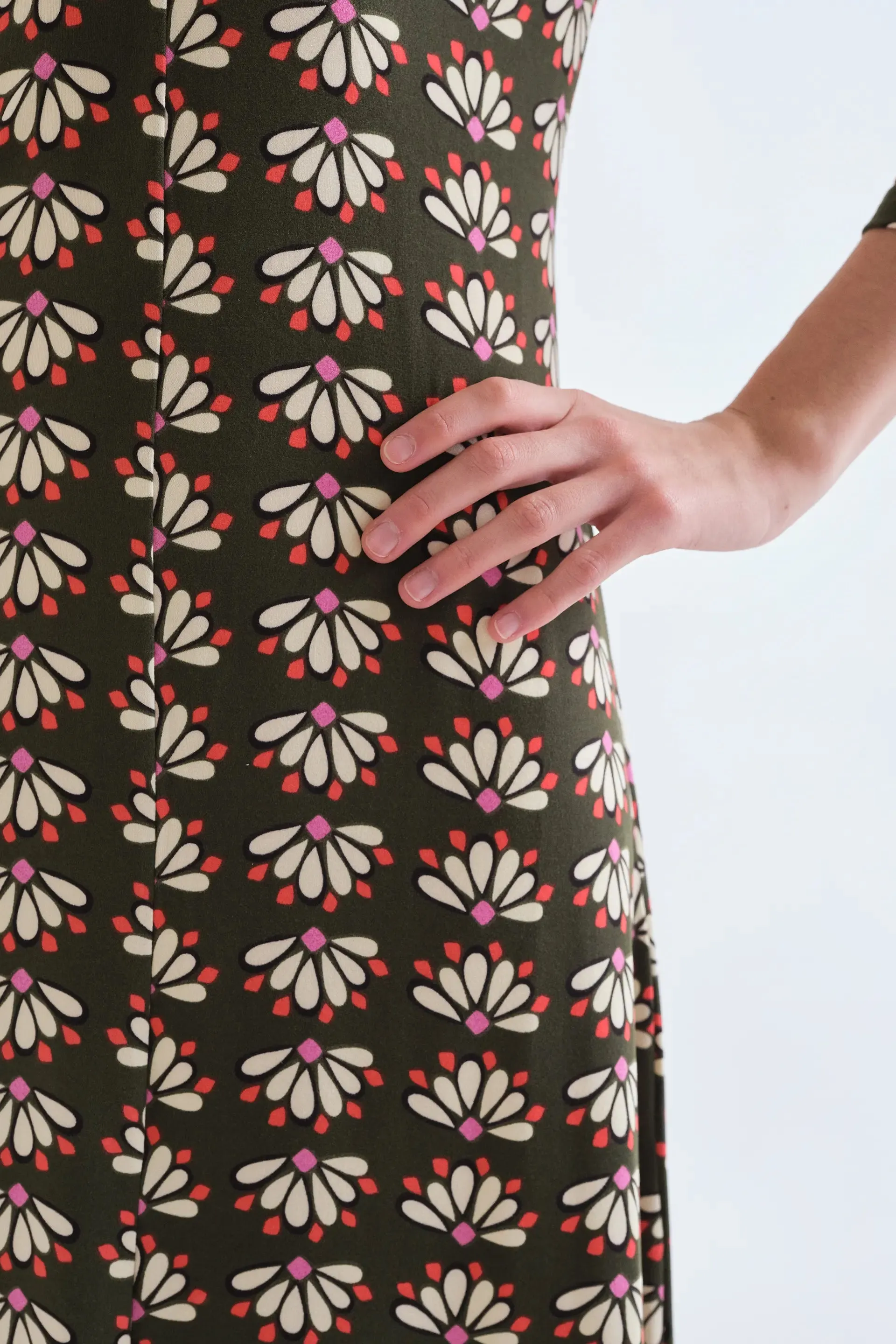 Vestido midi con estampado Geometry sold by Compania Fantasica product image thumbnail 3