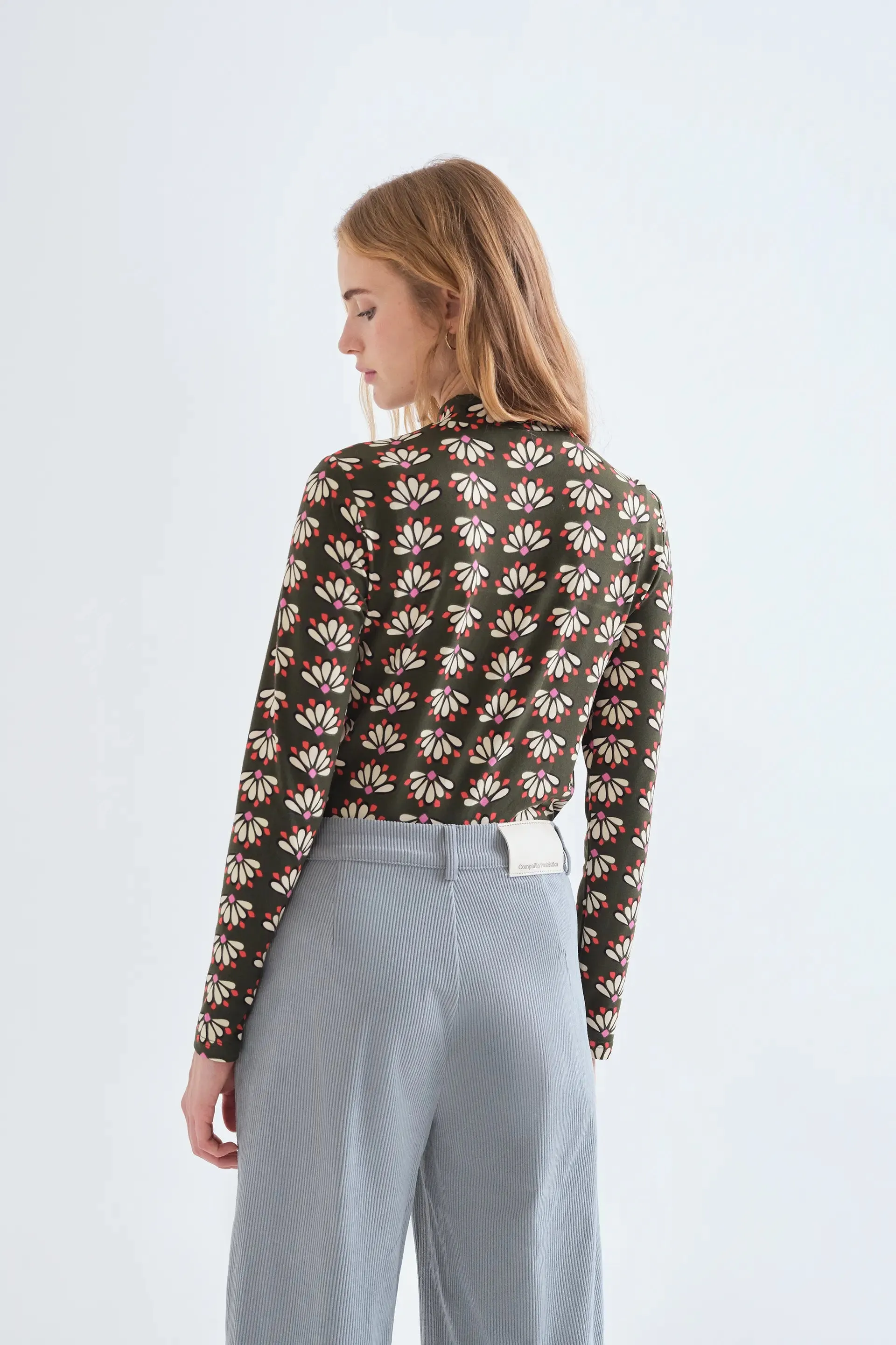 Camiseta con estampado Geometry sold by Compania Fantasica product image thumbnail 2