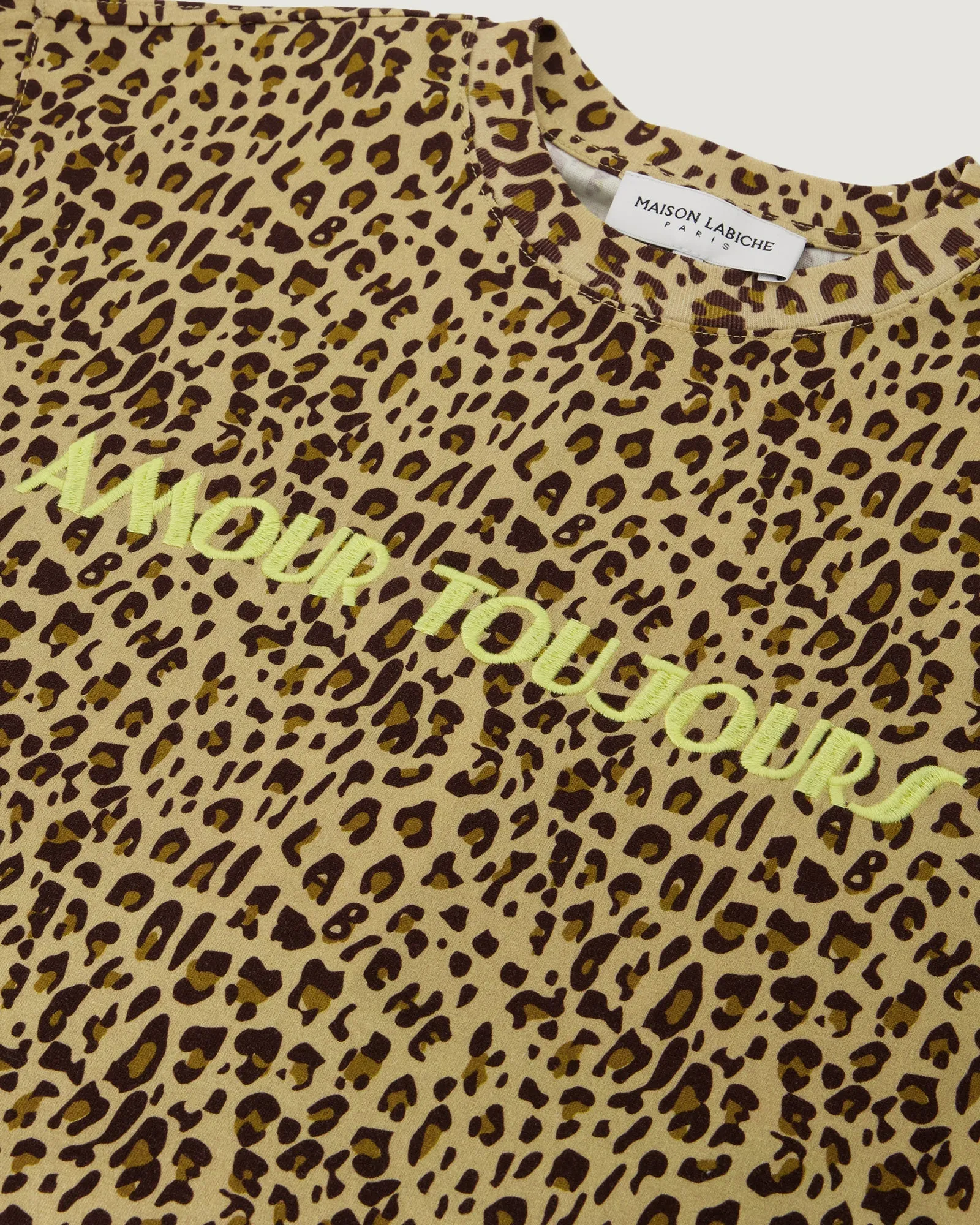 "Amour Toujours" popincourt t-shirt sold by Maison Labiche product image thumbnail 4