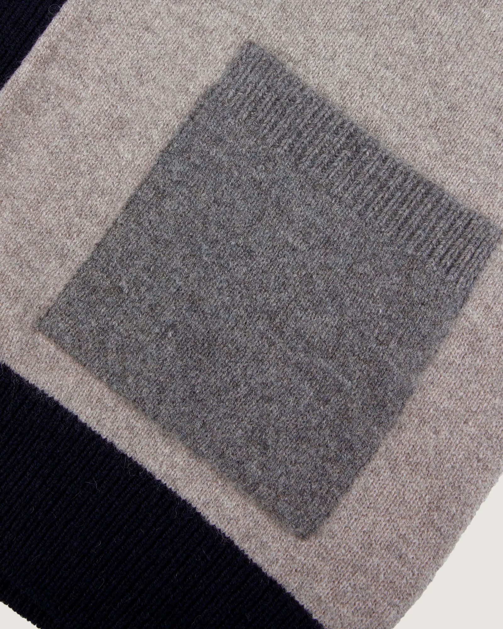 Cardigan "Lambs Wool" balfournier heart patch sold by Maison Labiche product image thumbnail 4